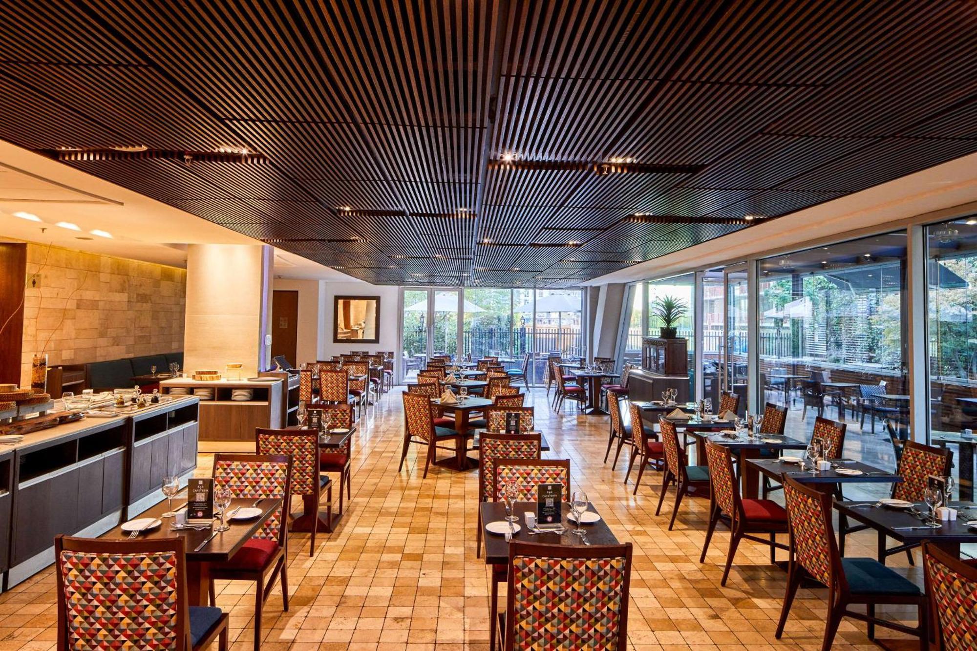 Hotel Radisson Blu Plaza El Bosque