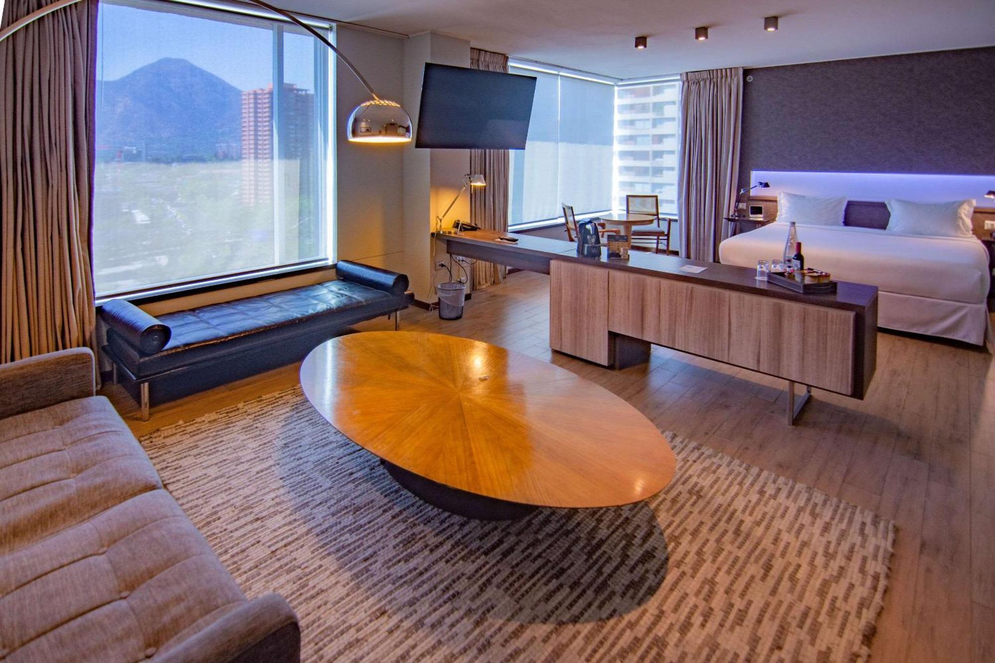 Radisson Blu Plaza El Bosque 4* Santiago
