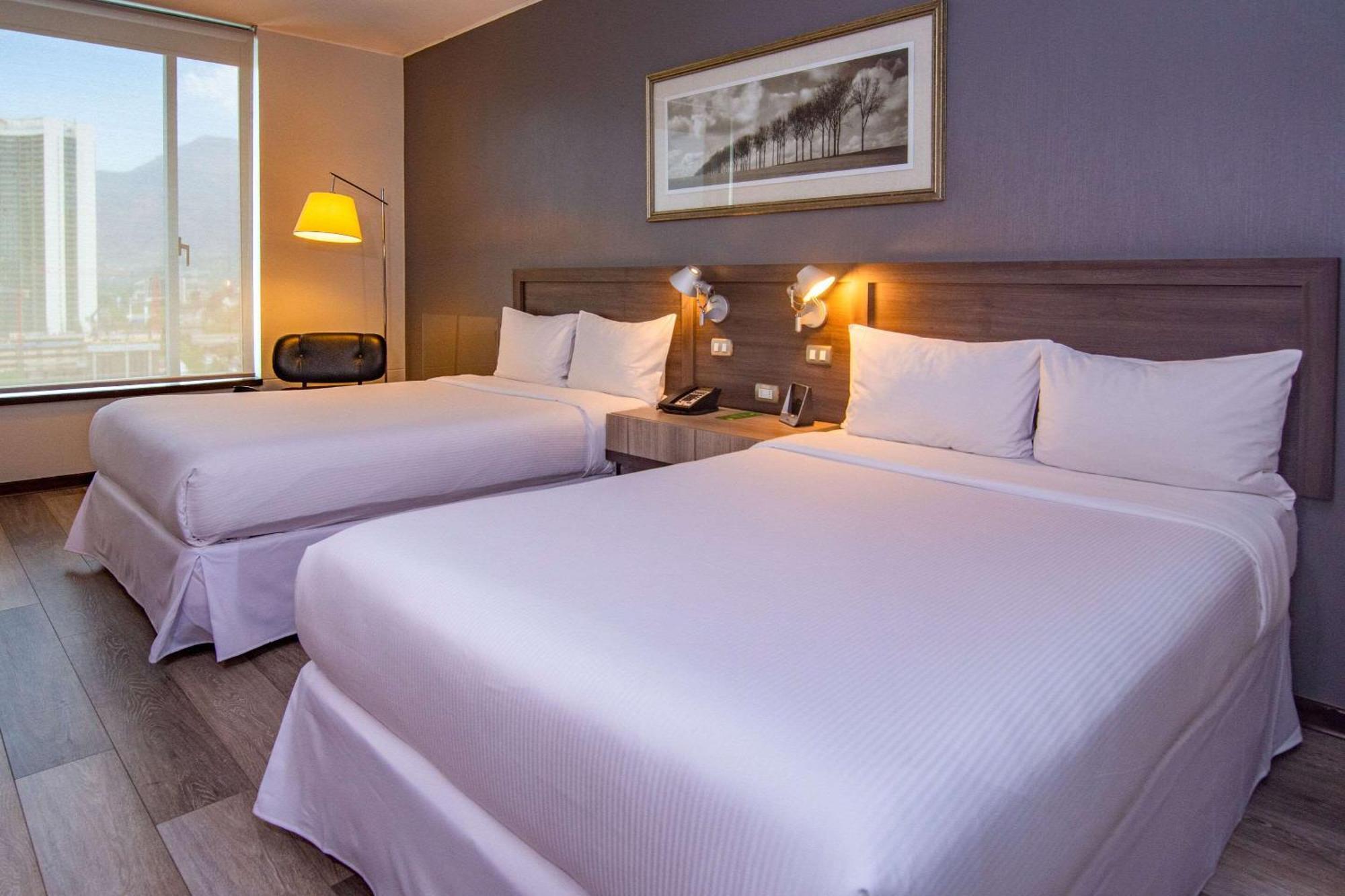 Radisson Blu Plaza El Bosque Hotel