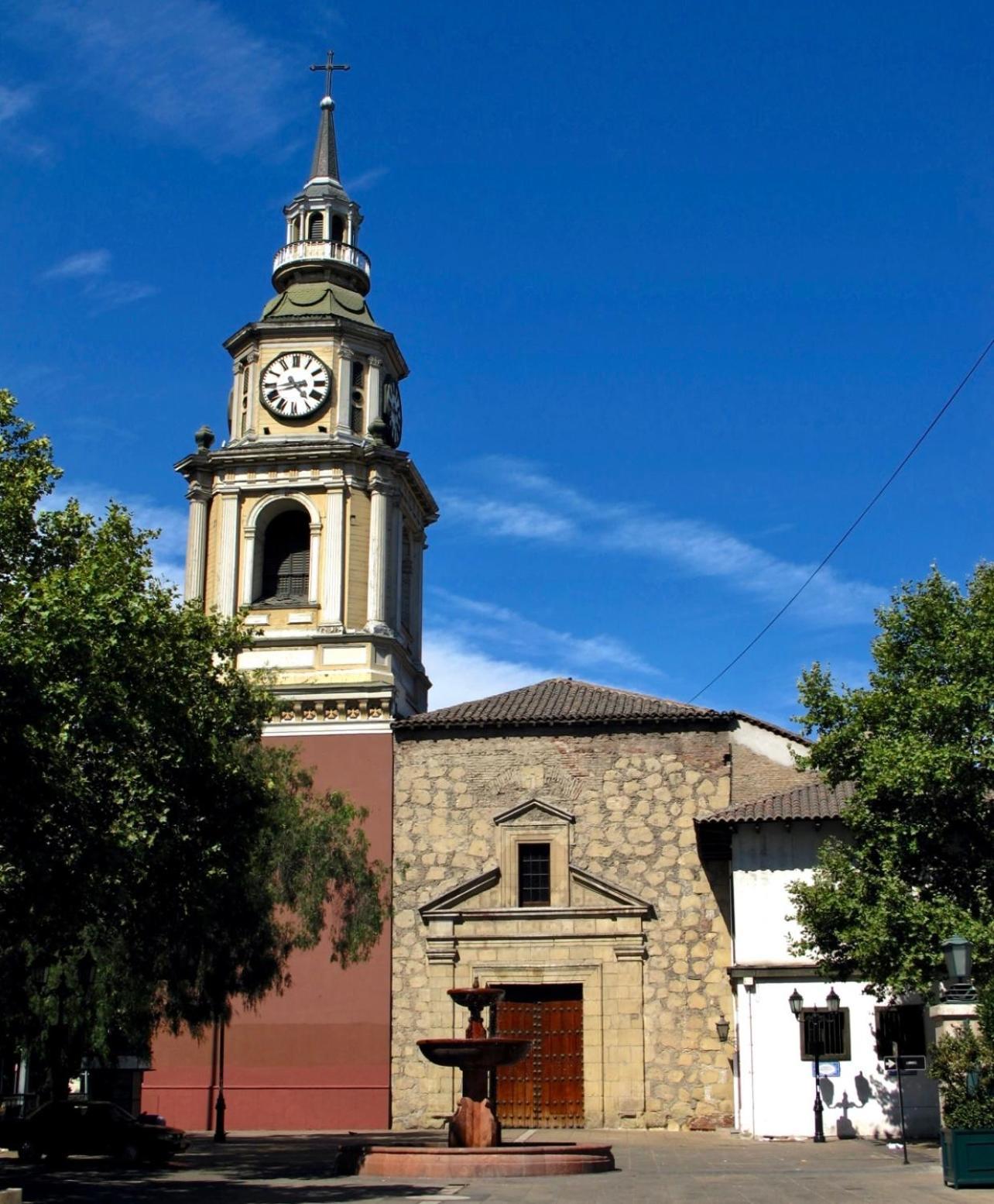 1centro Historico, Salida Metro Santa Lucia * Santiago