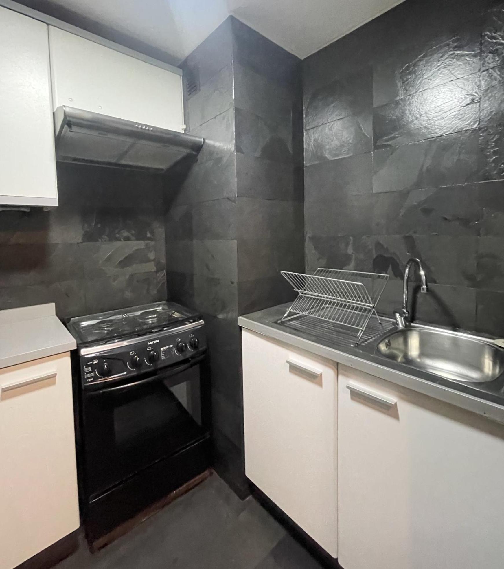 Apartamento San Sebastian Las Condes I Piscina I Estacionamiento Apartment *