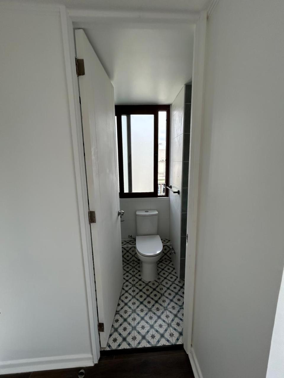 Centrico Departamento Duplex A Pasos Del Metro Căn hộ Santiago