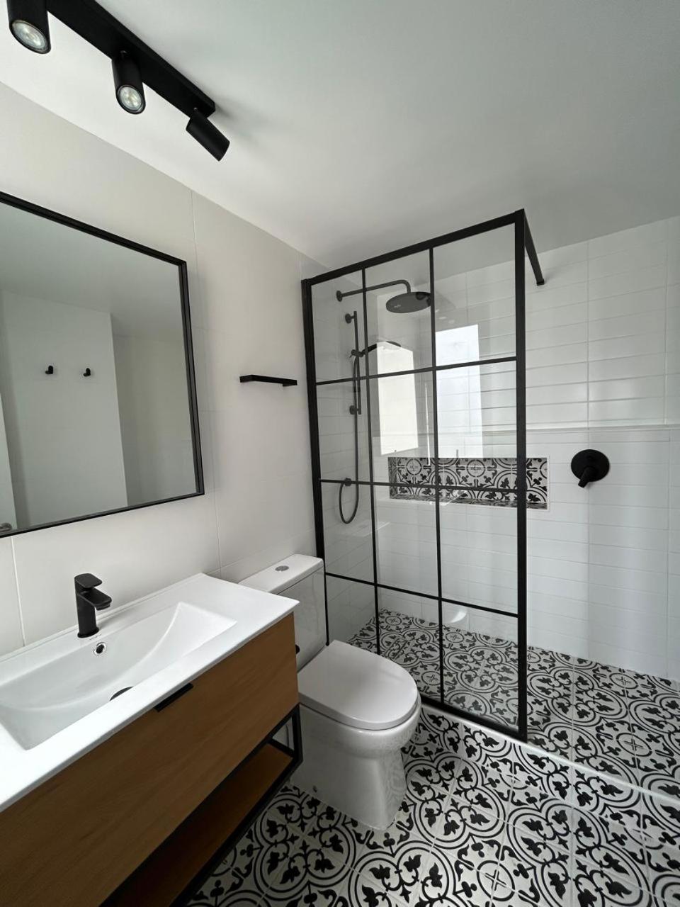 Căn hộ Centrico Departamento Duplex A Pasos Del Metro Santiago