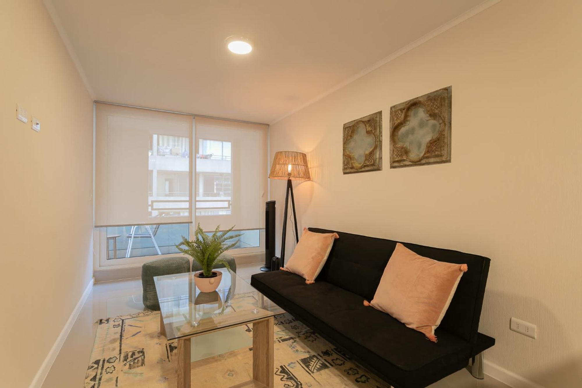 Urban Santa Rosa Ideal For Couples