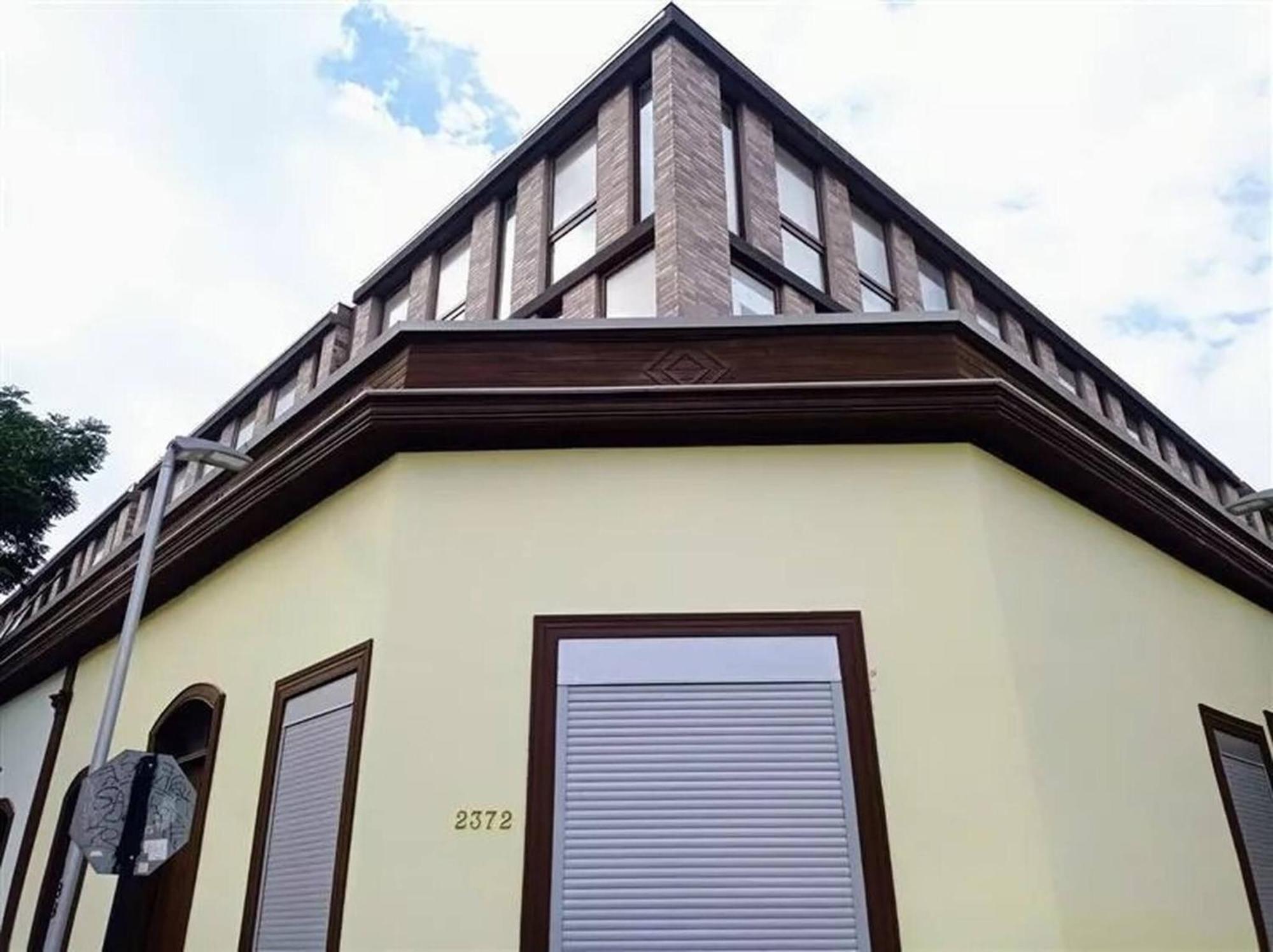 Lofts Con Piscina En *