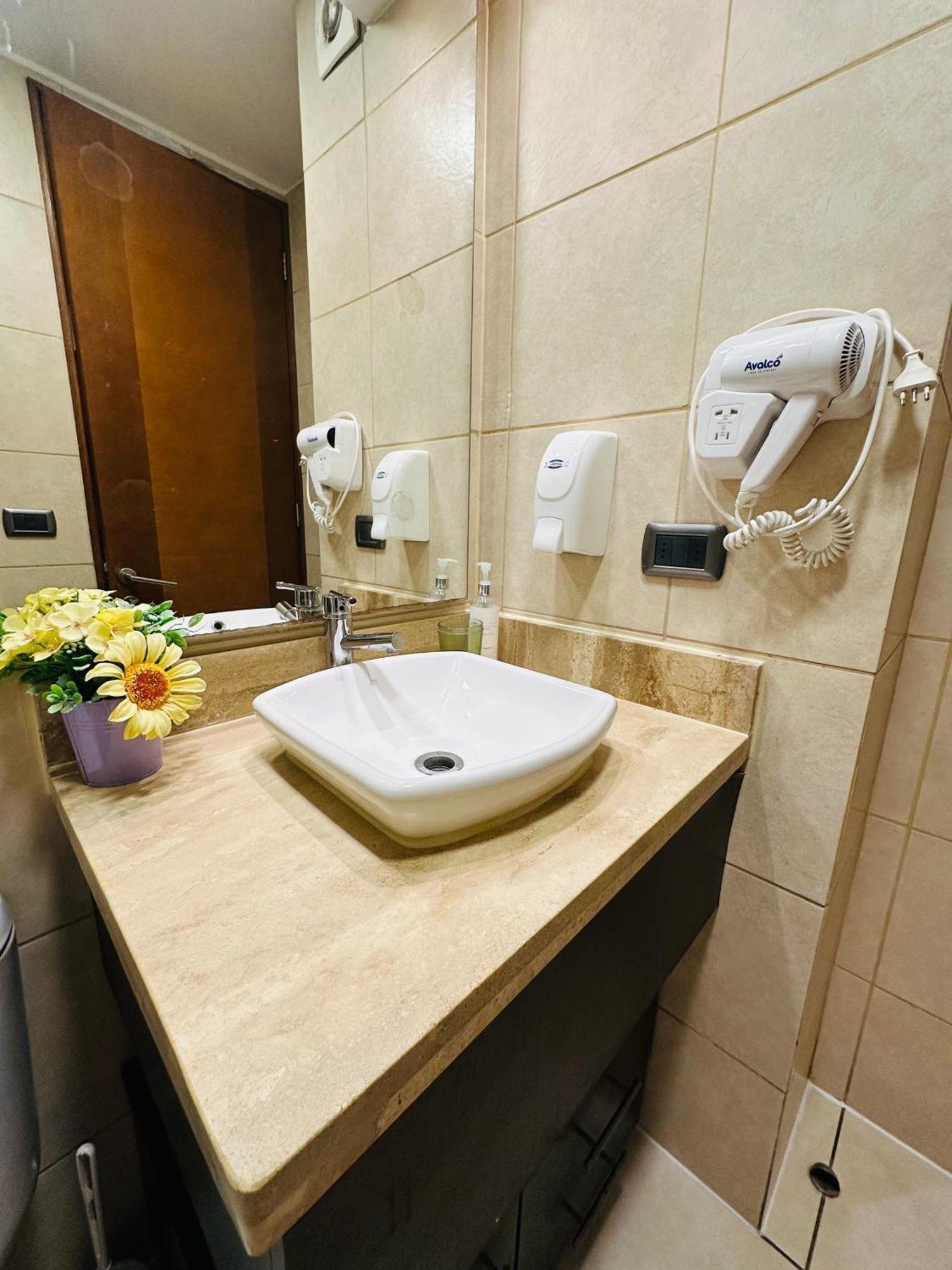 Comodo Y Acogedor En El Centro De Providencia Apartamento *