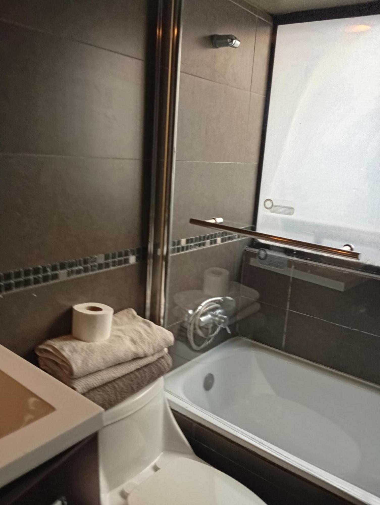 Almirante 5 Apartment *