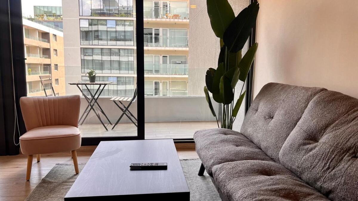 Exclusivo Y Nuevo En Condes Apartamento Santiago de Chile
