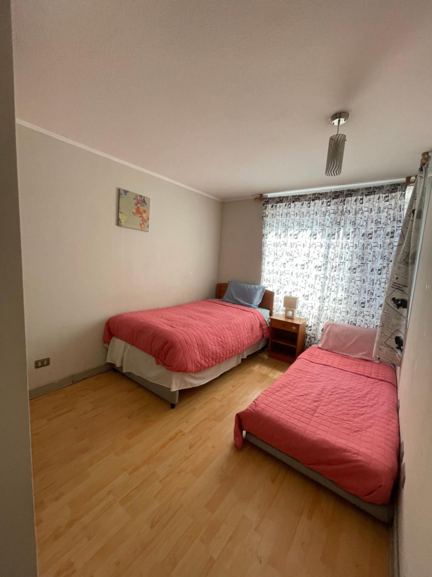 Apartamento Cerca Movistar Arena Y A Pasos Del Metro Universidad De Chile Con Estacionamiento Santiago de Chile