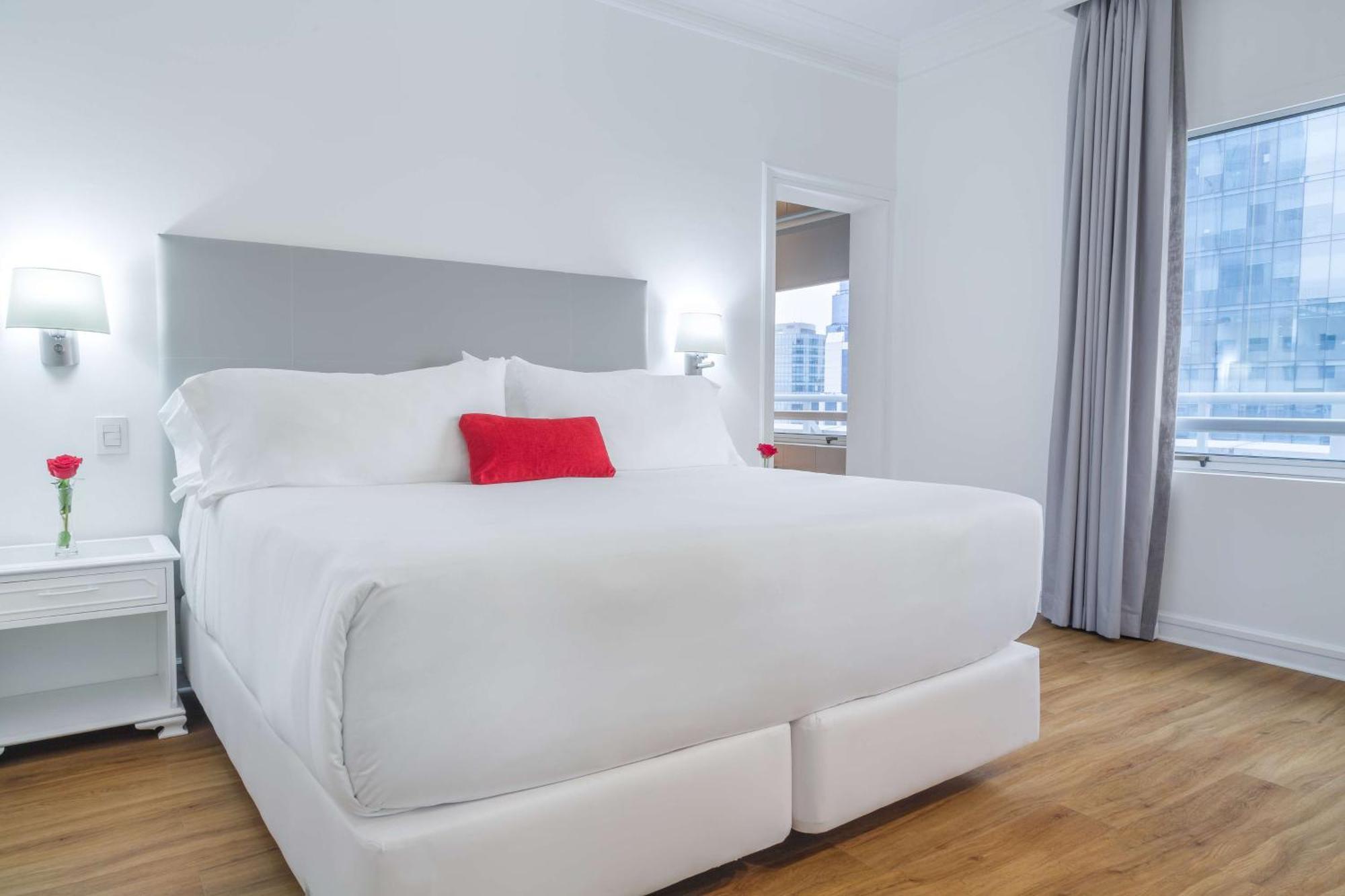 Nh Collection Plaza 5* Santiago