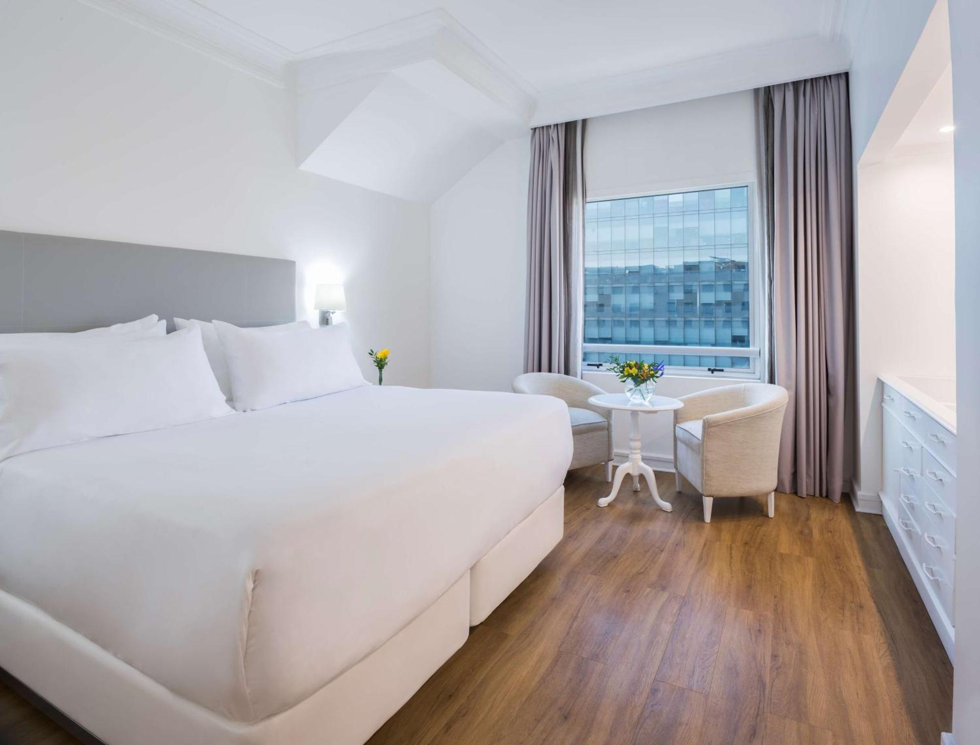 Nh Collection Plaza Hotel 5*