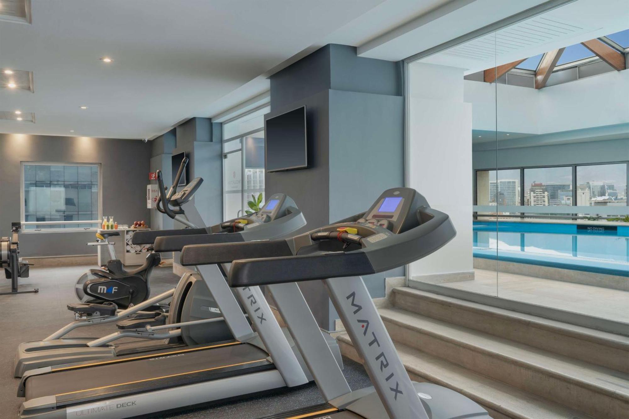 Nh Collection Plaza Hotel Santiago