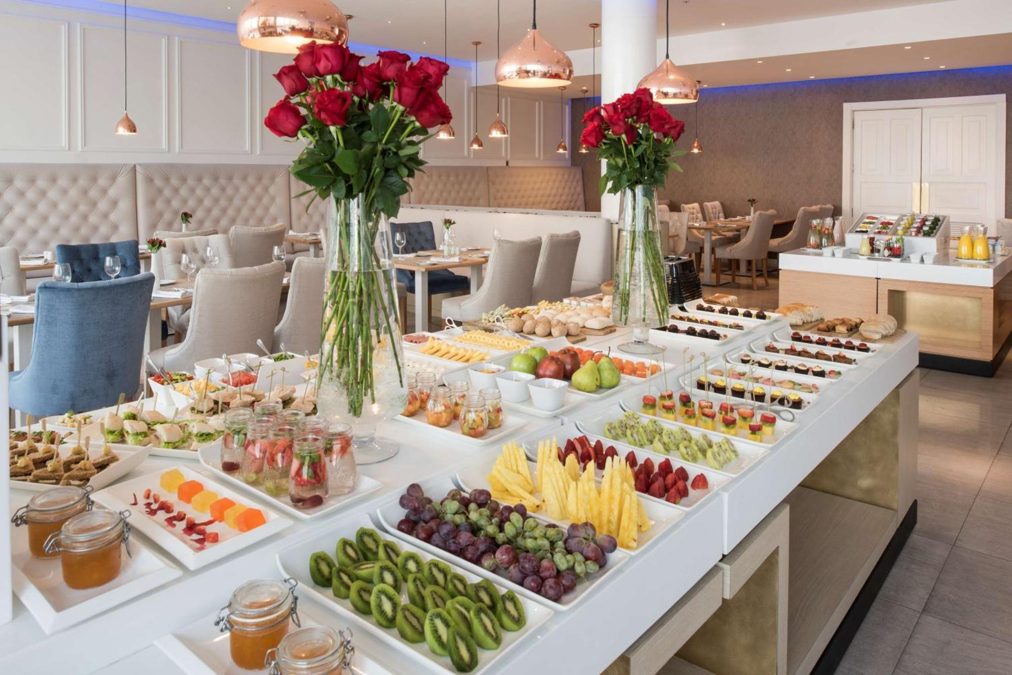 Nh Collection Plaza 5*