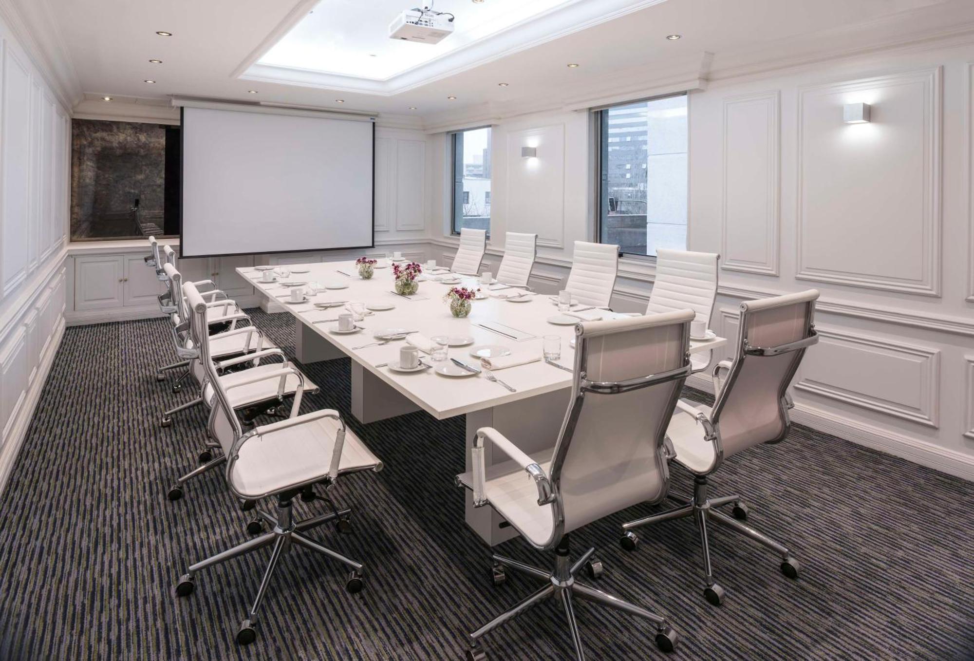 Nh Collection Plaza Hotel 5*