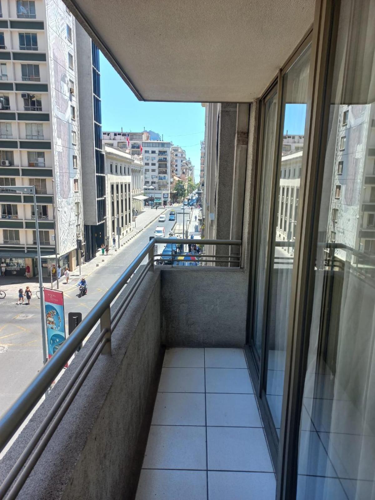 Agustinas Plaza Apartment