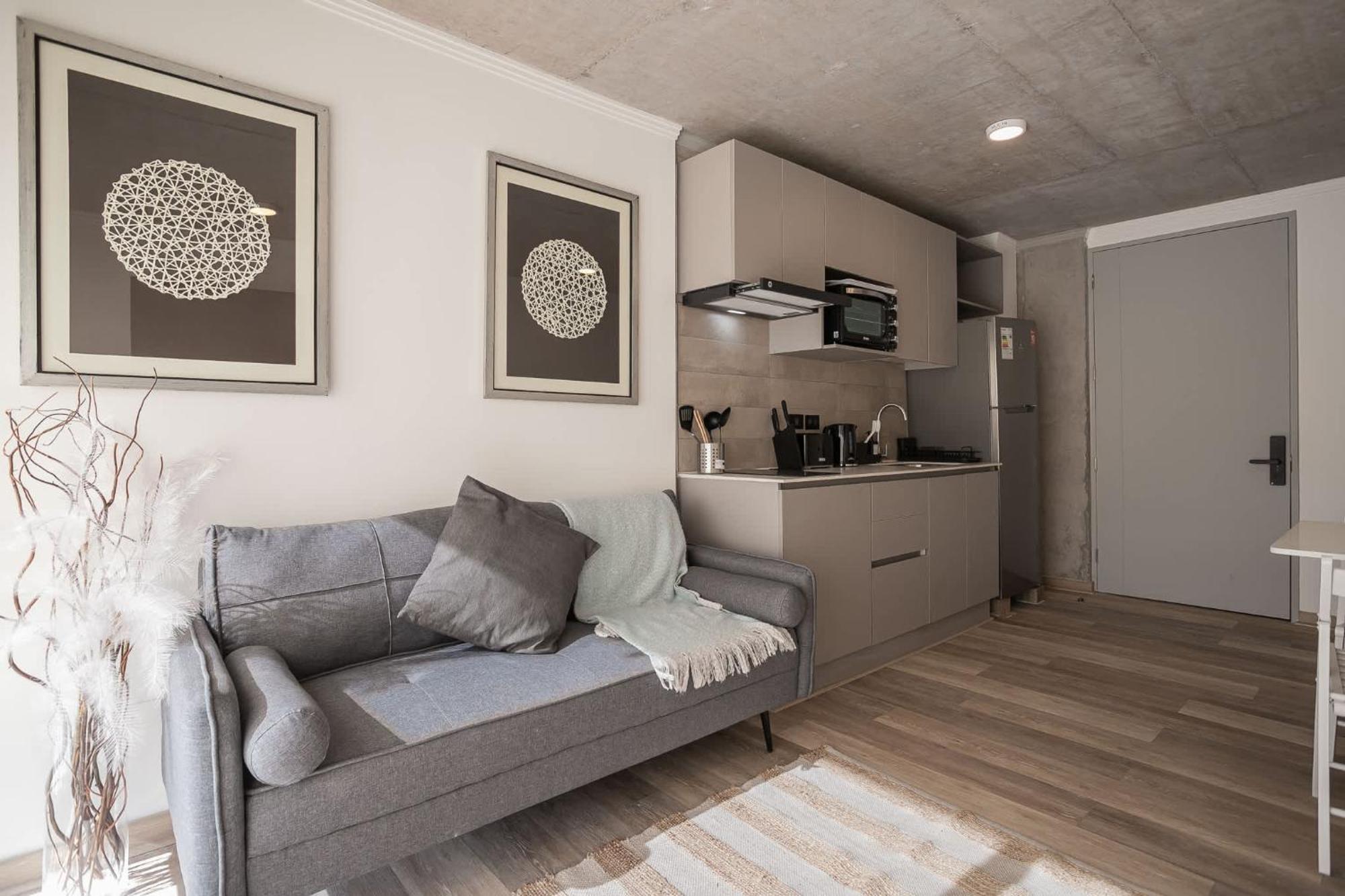Your Getaway La Reina Experience The Apartment