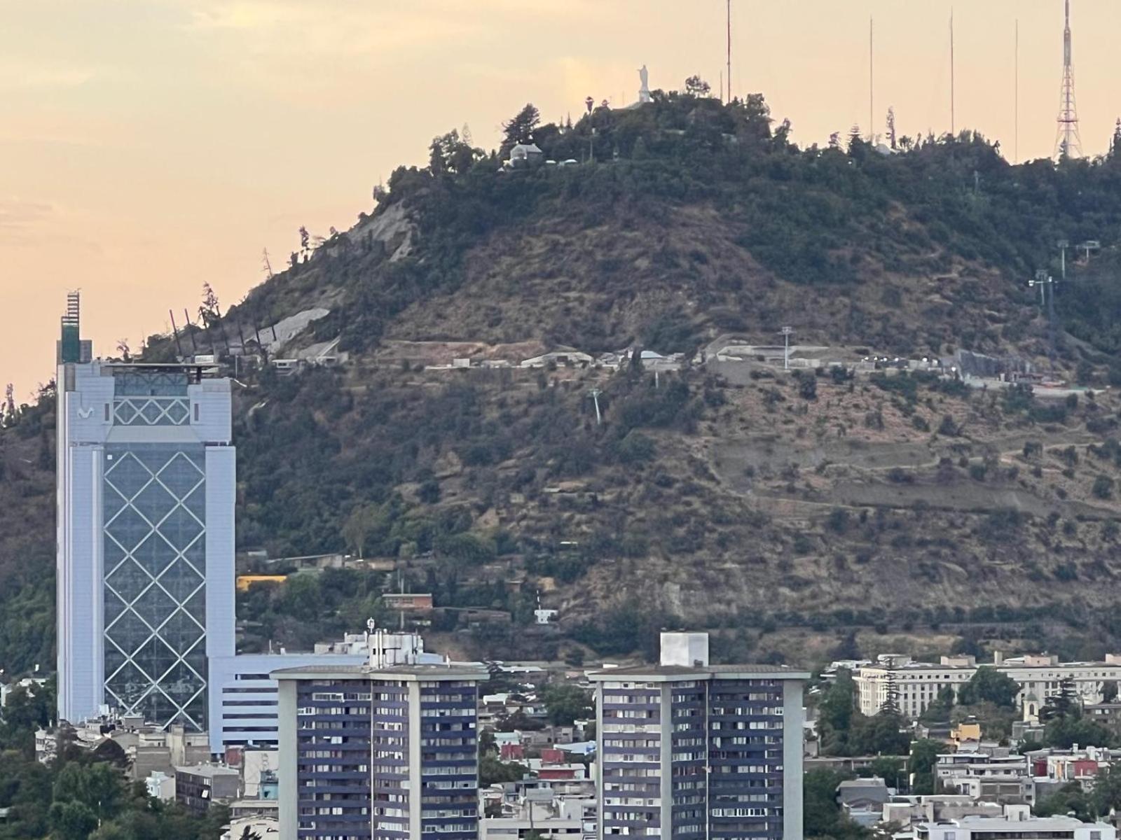 Departamento En Nunoa, Excelente Ubicacion, Frente Metro Y A Pasos Del Barrio Italia Santiago