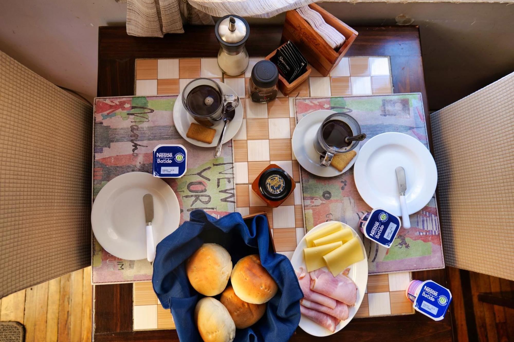 Boonen Hostal *