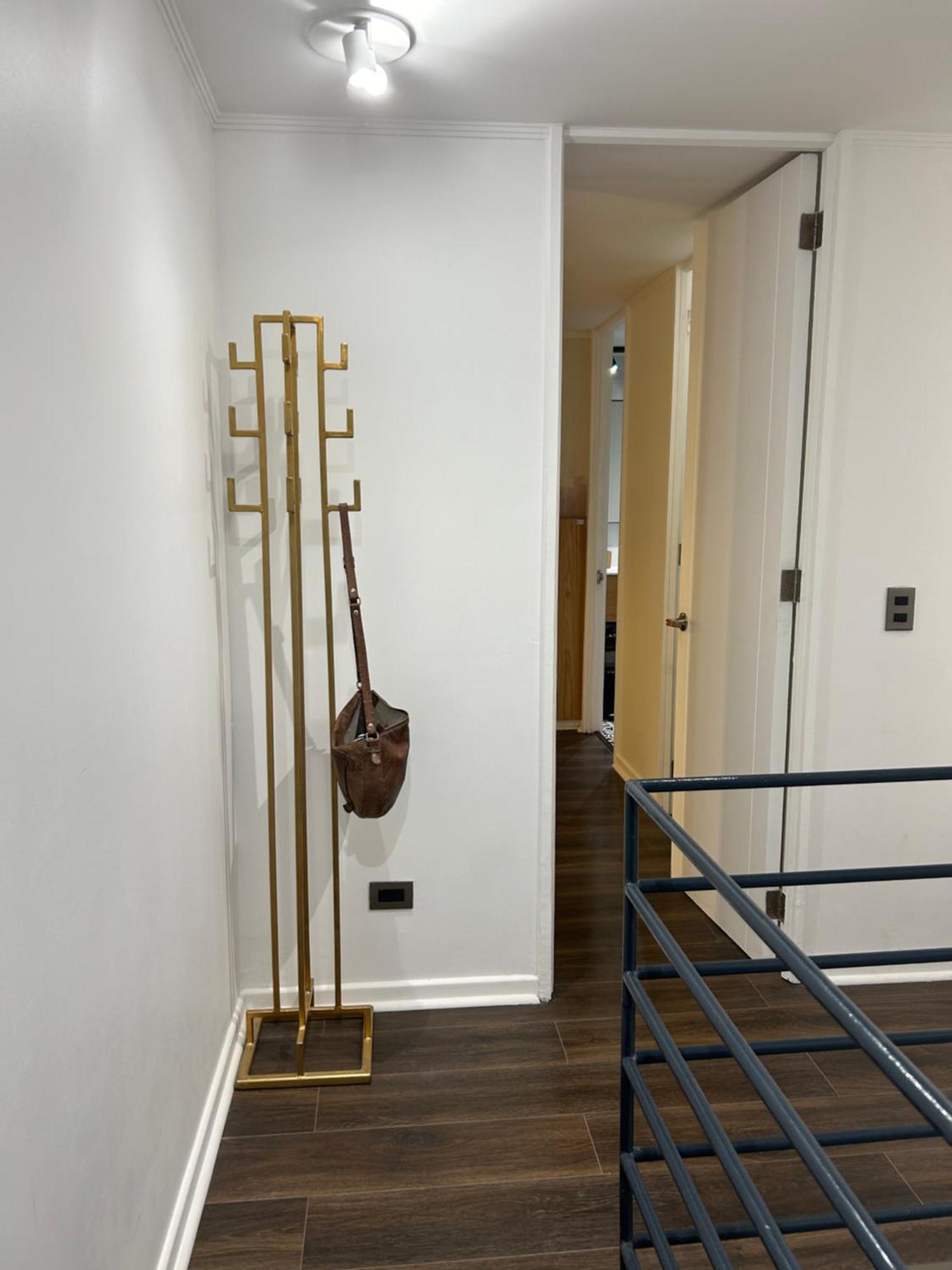 Căn hộ Centrico Departamento Duplex A Pasos Del Metro Santiago