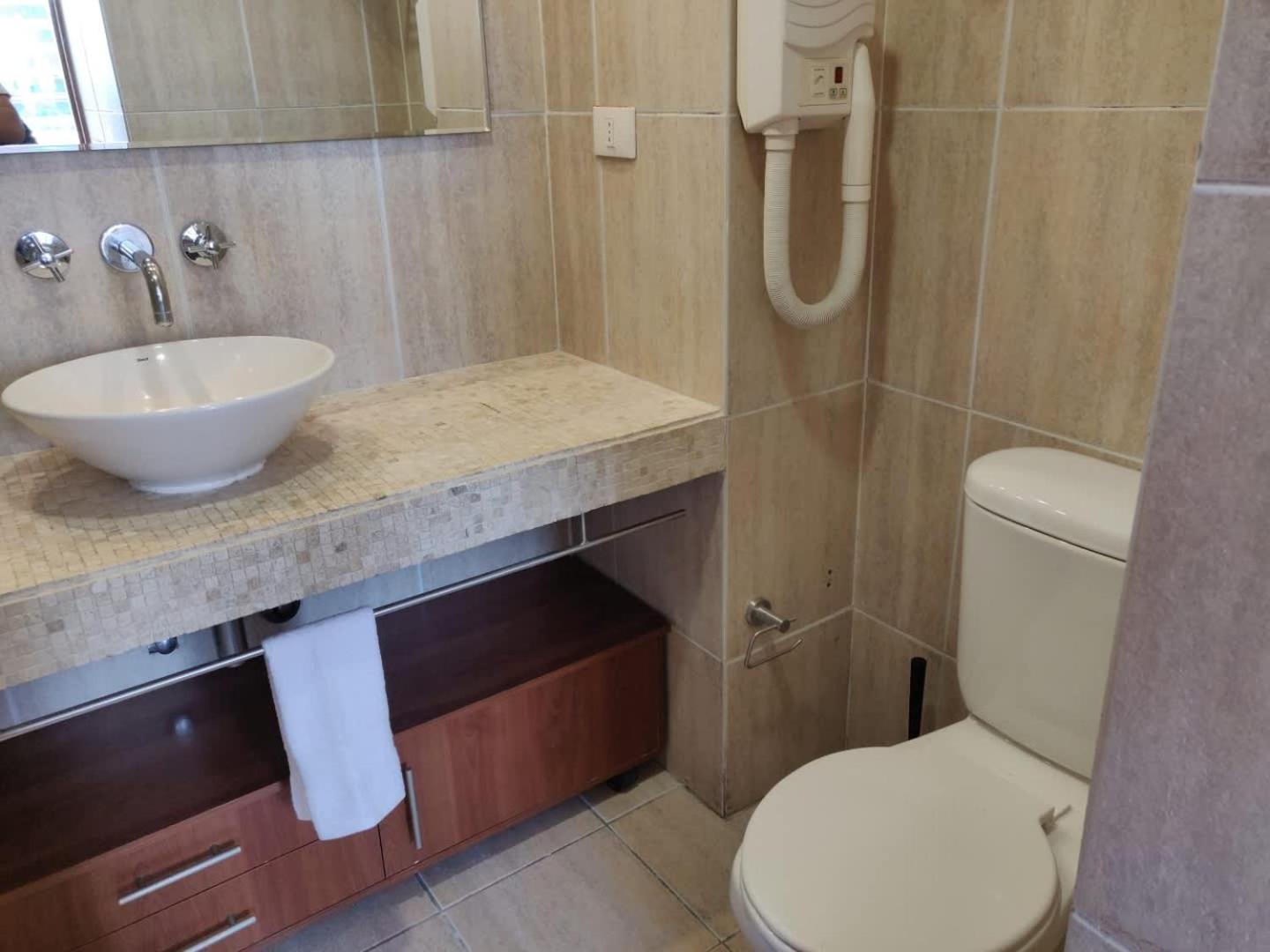 Depto En Providencia Con Ac 3 Pers Apartment