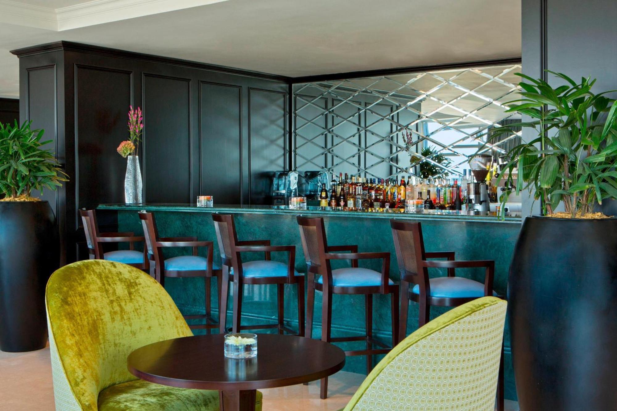 Sheraton Y Centro De Convenciones Hotel