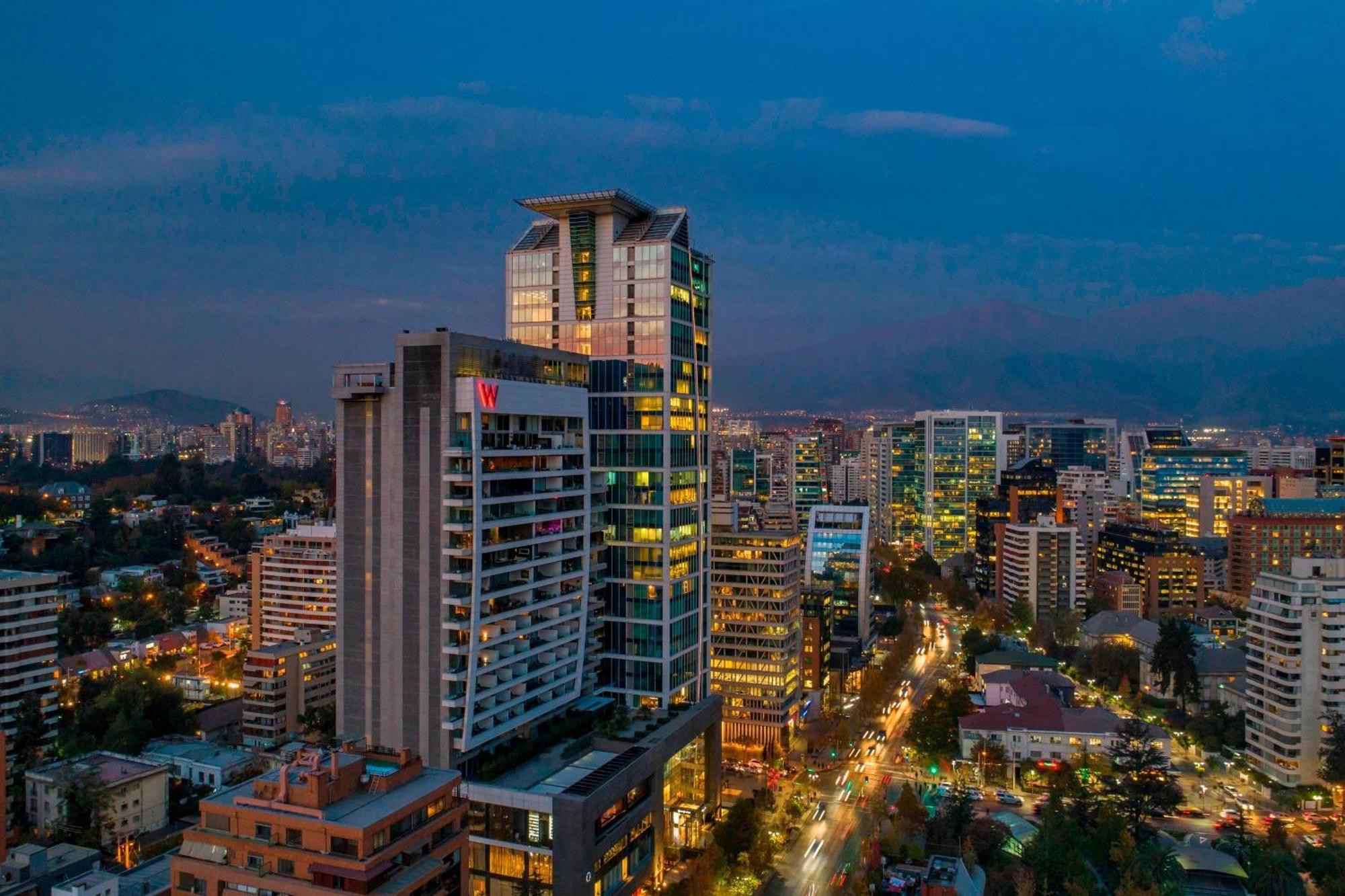 W Khách sạn Santiago