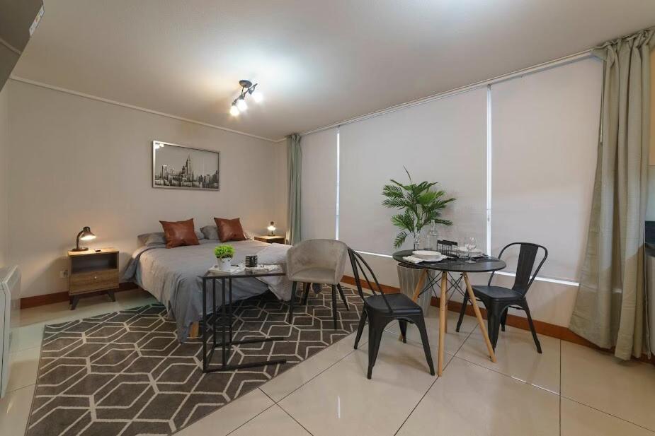 Delightful In Condes Apartment