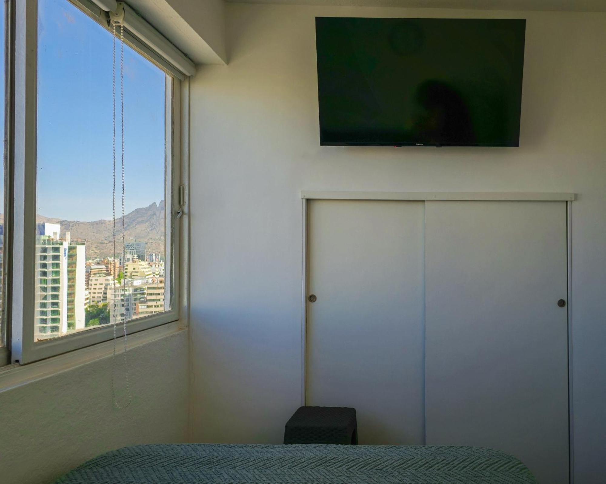 Căn hộ Vista Increible A Pasos Del Parque Arauco Santiago