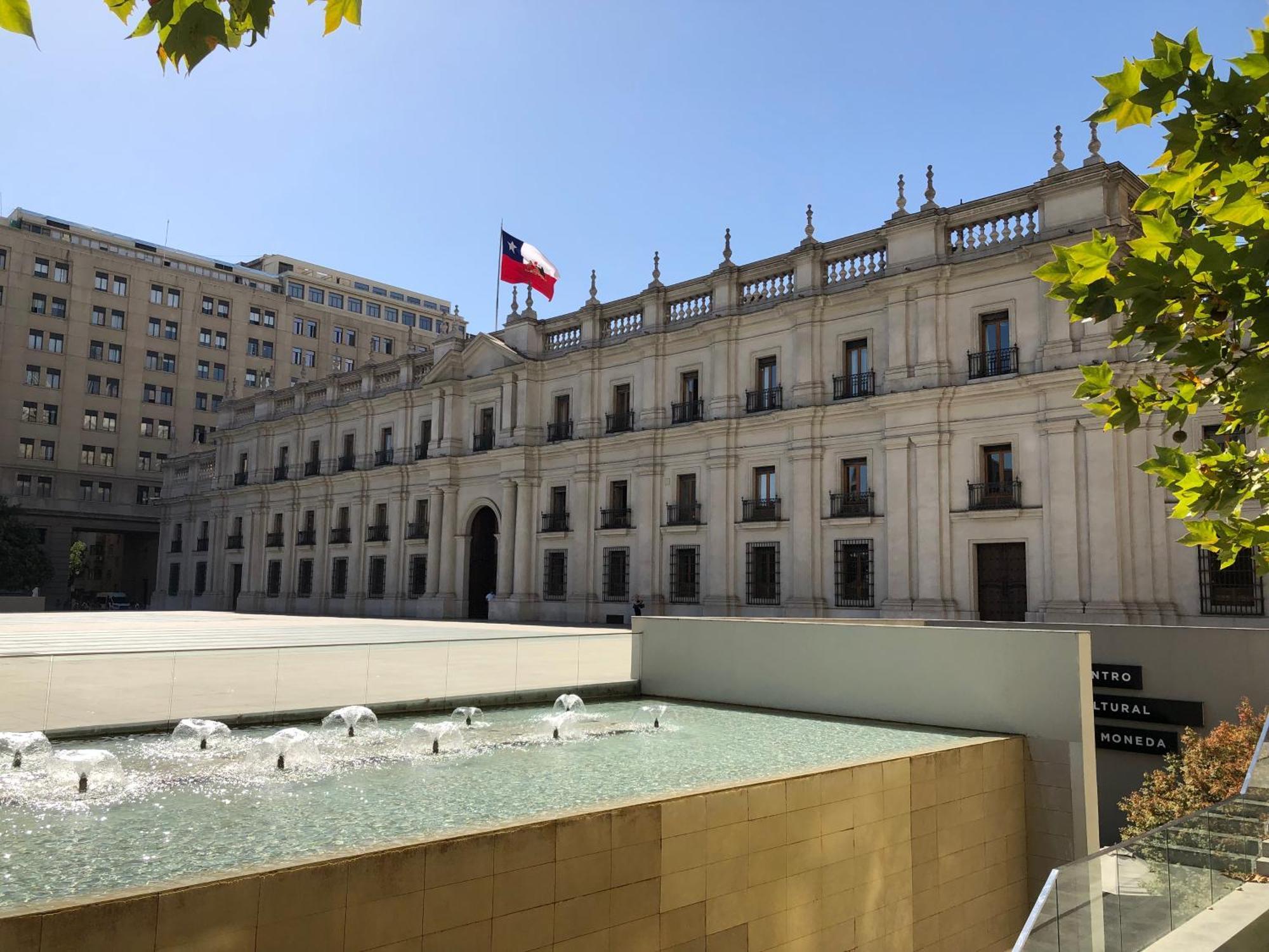 Apartment La Moneda House Santiago