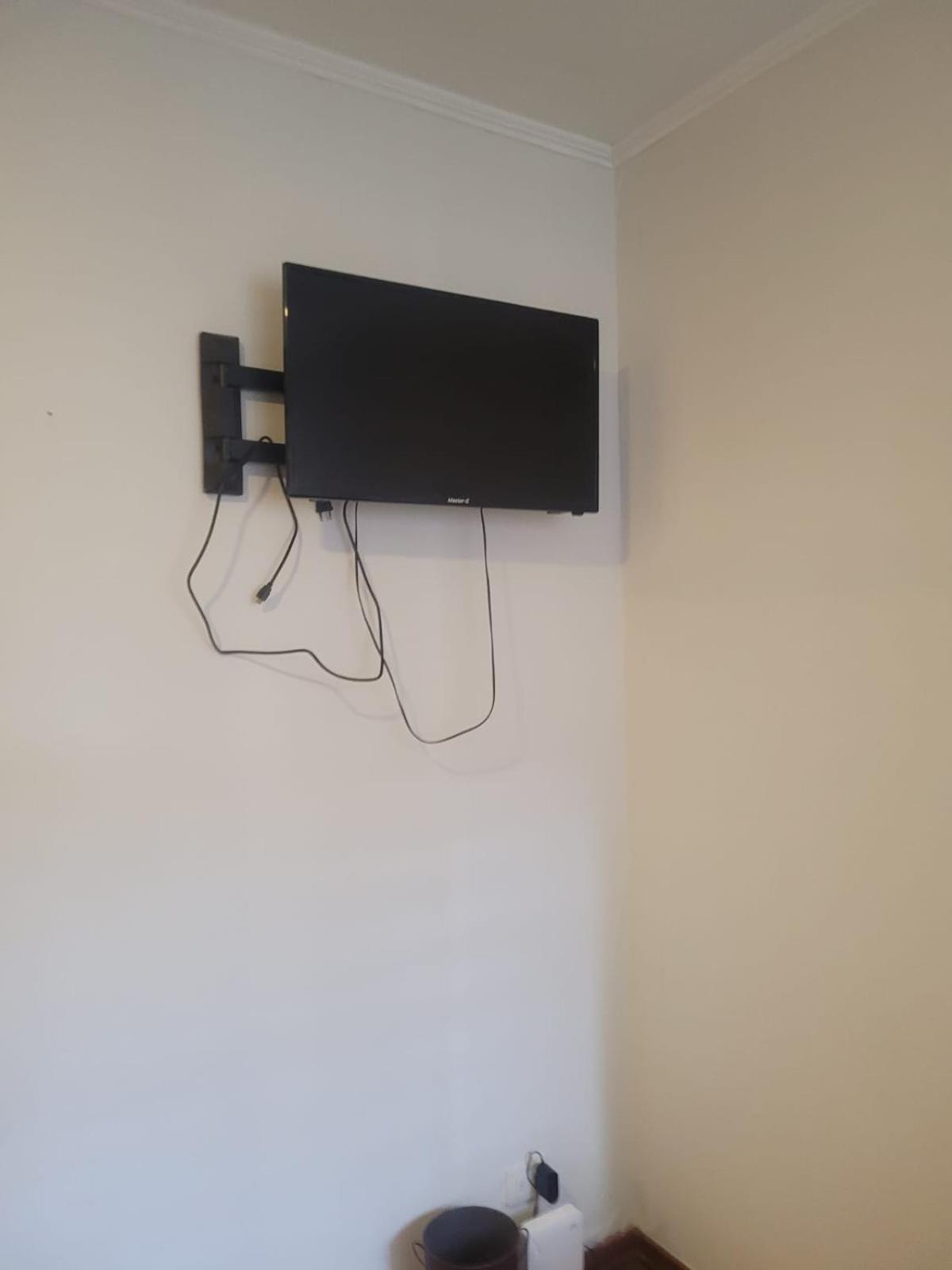 Hermoso Departamento Estudio Cerca De Metros Santa Lucia Y U De Chile