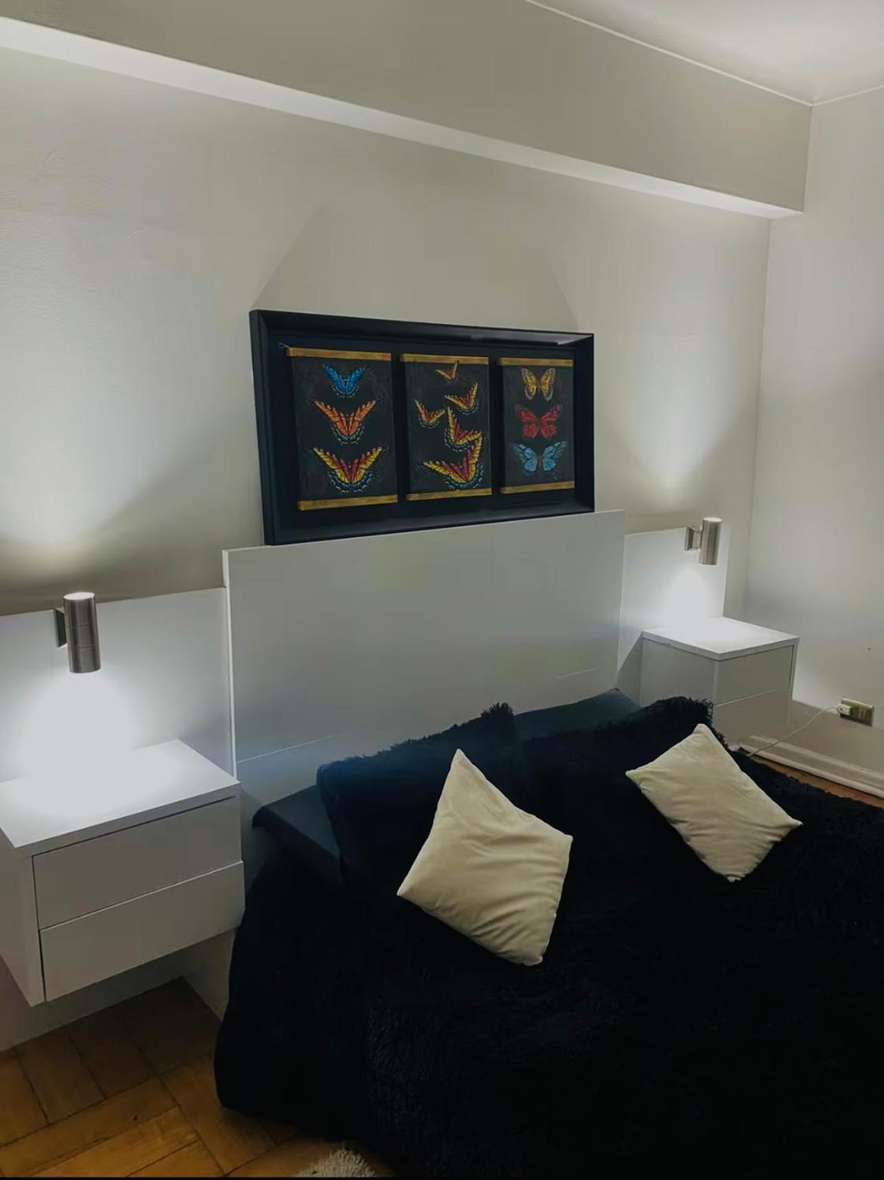 Apartment Home Studio