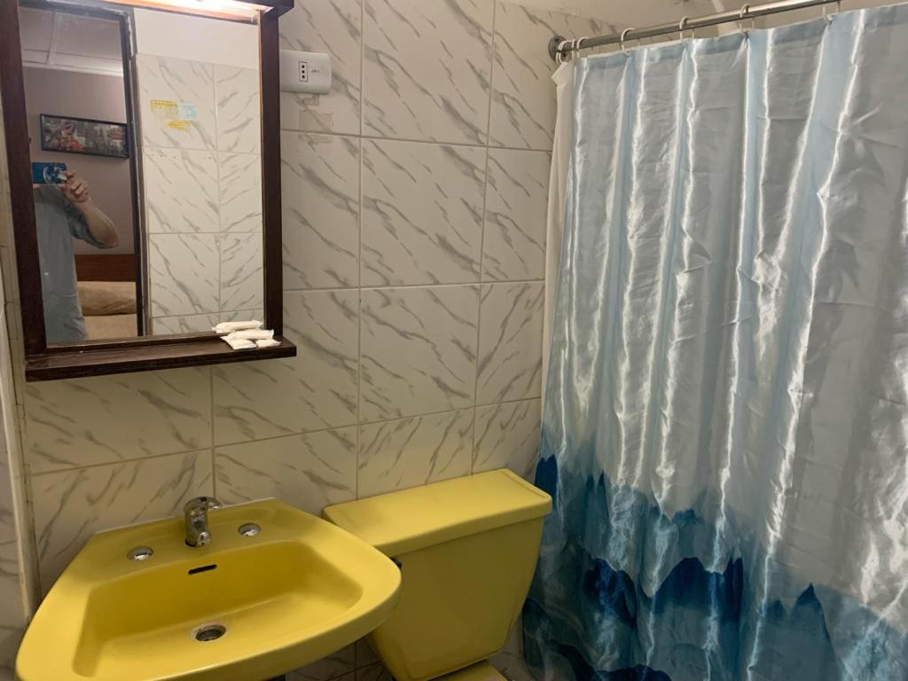 Khách sạn Alameda 2*