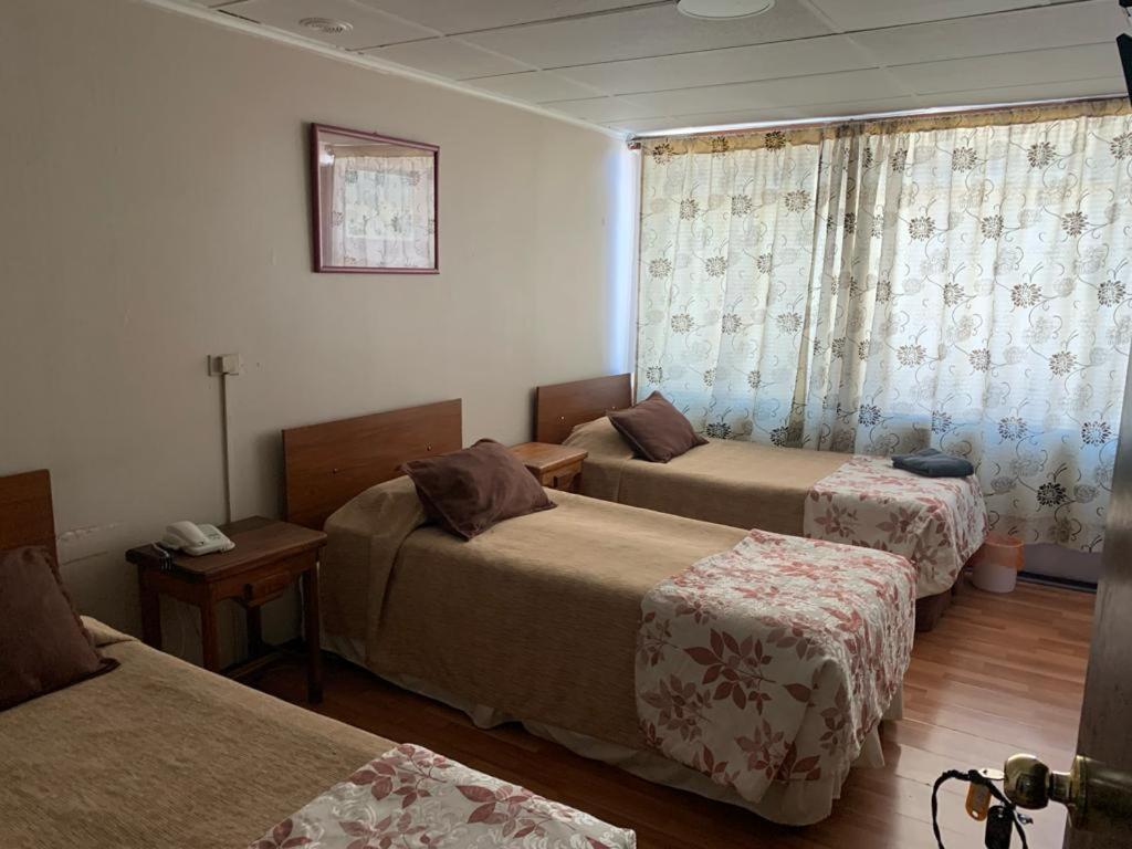 Khách sạn Alameda Santiago