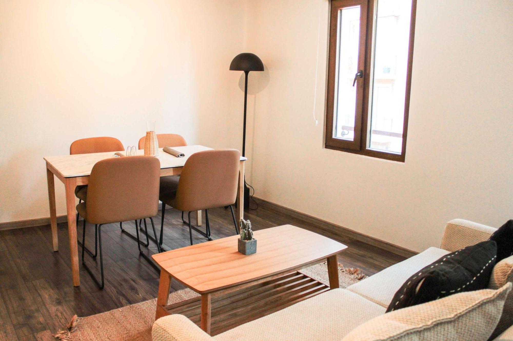 Hom I Depto Hermoso 2pax Cerca Lastarria