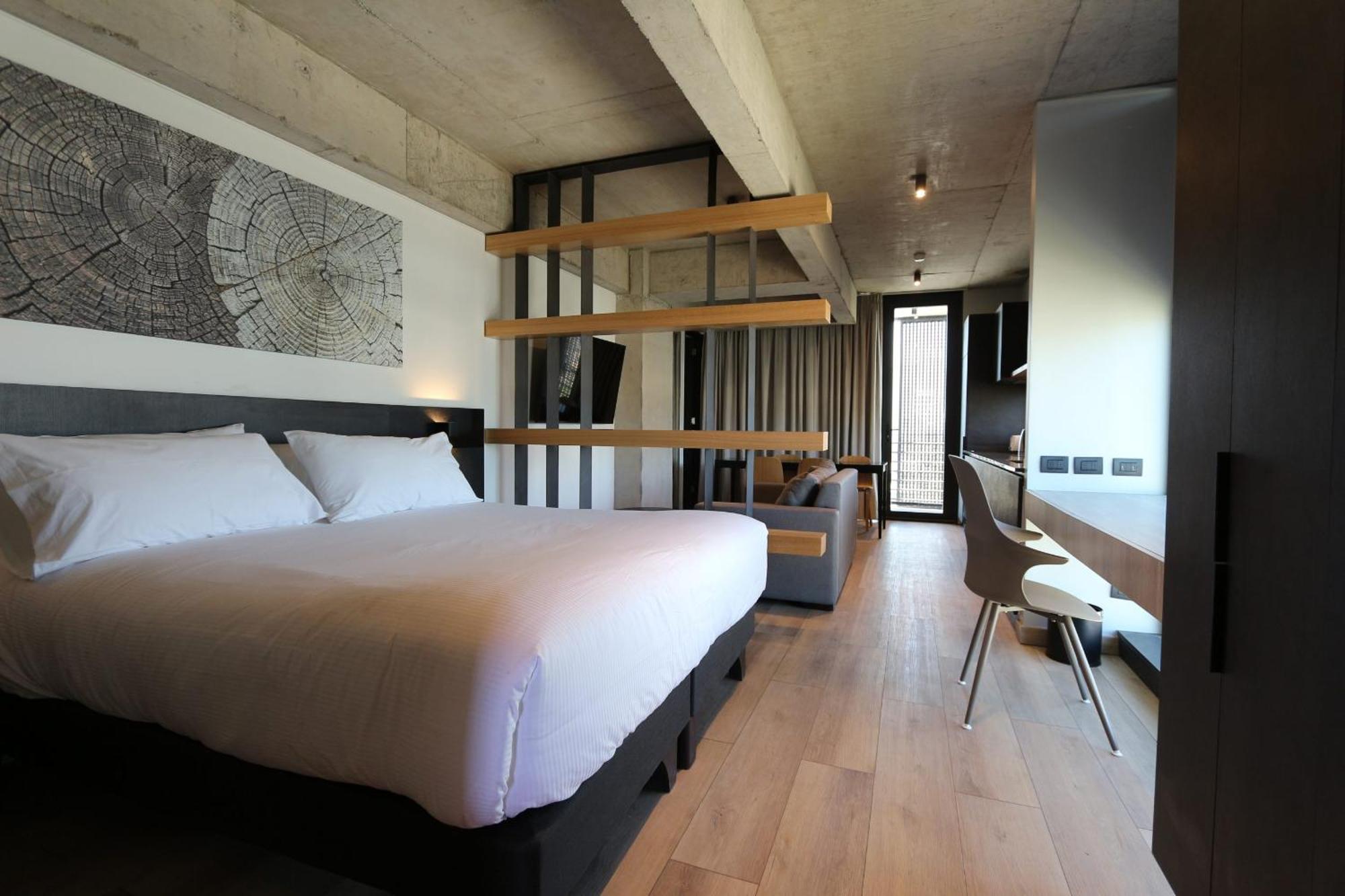 Nucleo Mayor 4*