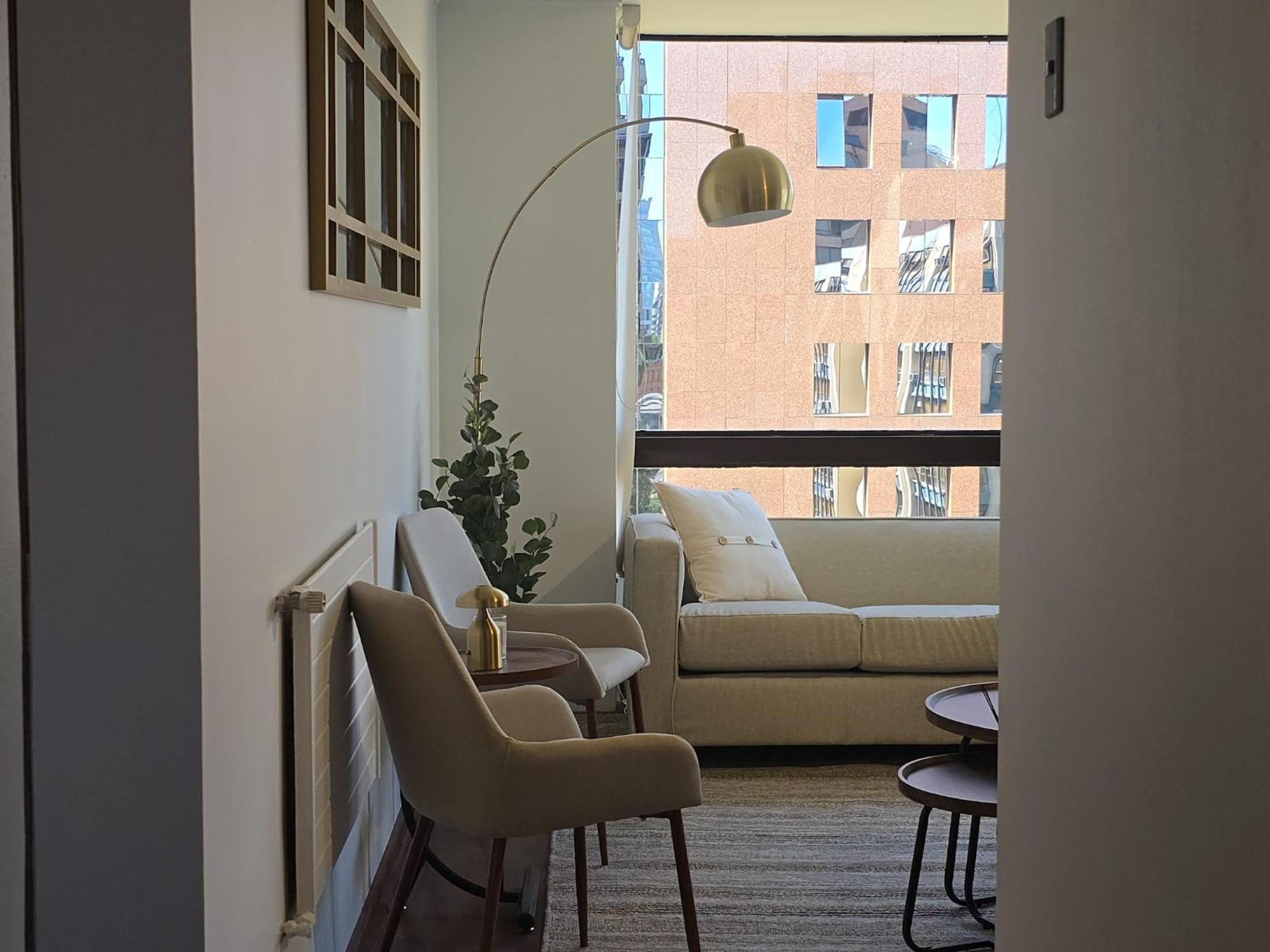 Apartamento Amplio Dpto A Pasos Del Costanera Center Y Mut En Condes