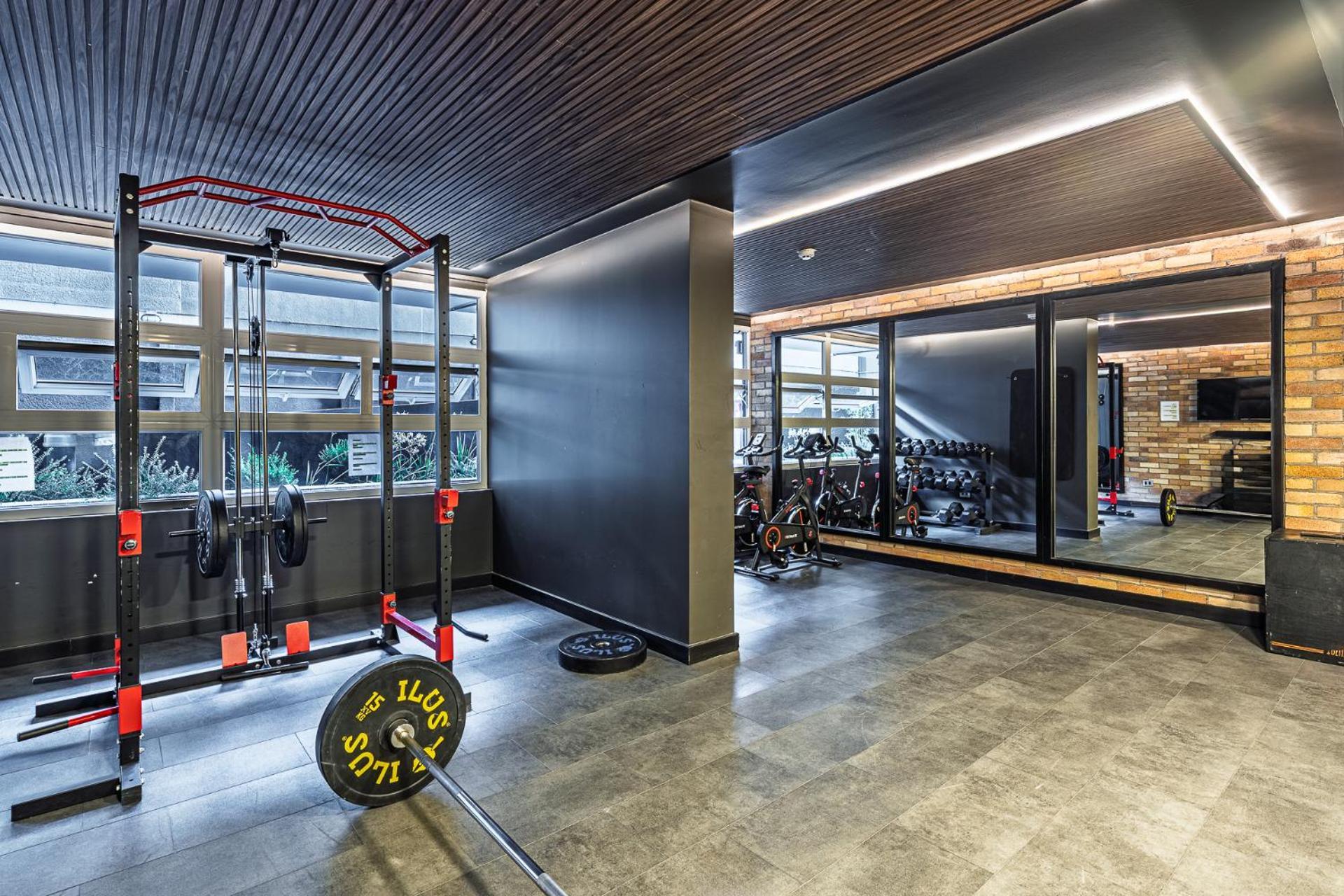 La Mejor Ubicacion En Con Gym Y Pileta * Santiago