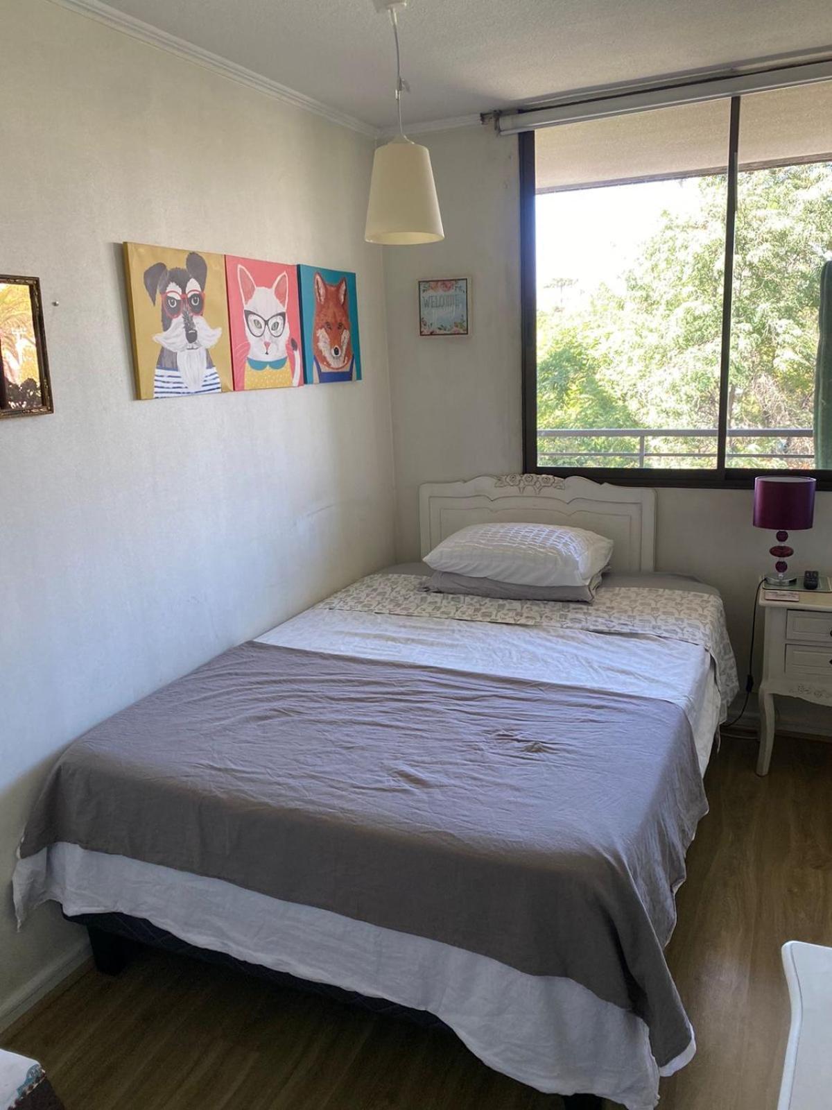 Bed & Breakfast Metro Escuela Militar Santiago