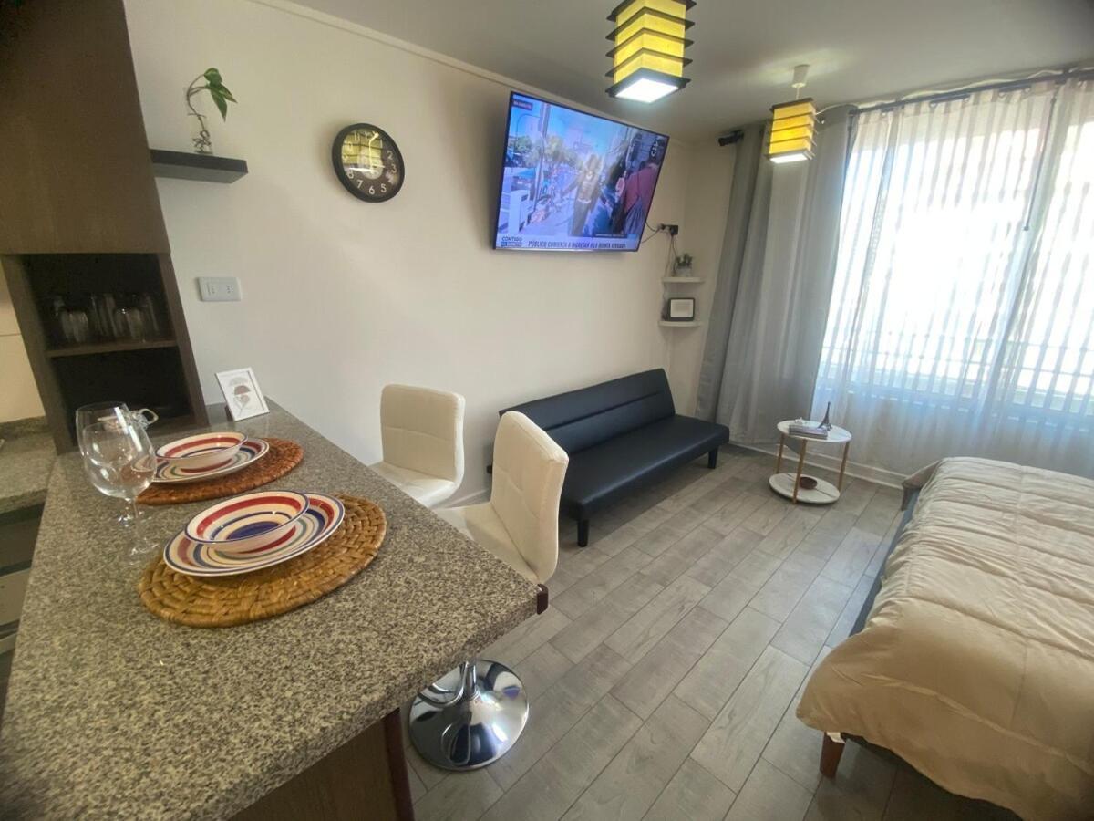 Metro Chacabuco A Tres Minutos, Maximo 3 Personas Apartamento Santiago de Chile