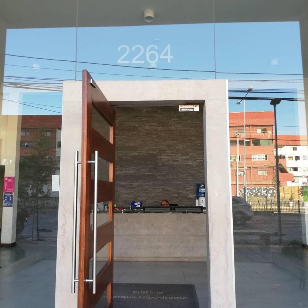 Apartamento Metro Chacabuco A Tres Minutos, Maximo 3 Personas Santiago de Chile
