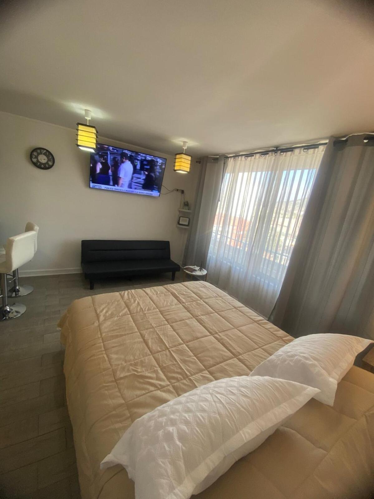 Metro Chacabuco A Tres Minutos, Maximo 3 Personas Apartamento