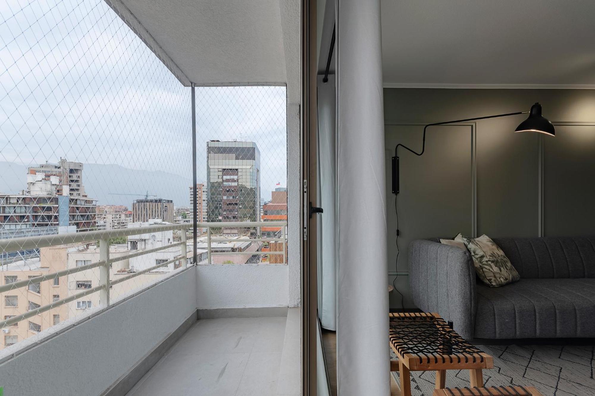 Departamento Familiar Con Terraza En Providencia *