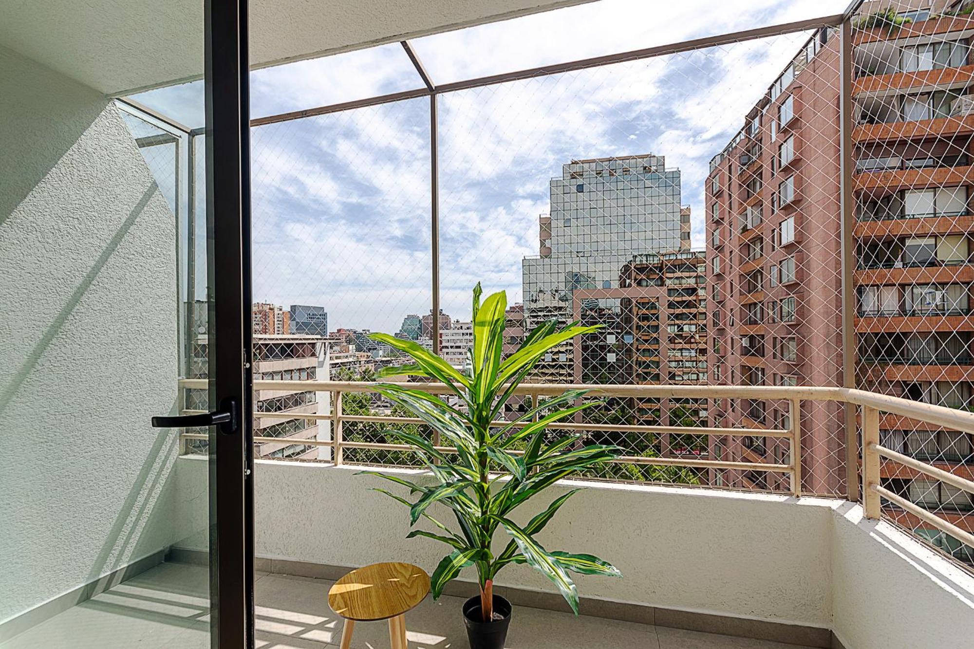 Departamento Familiar Con Terraza En Providencia Apartamento *