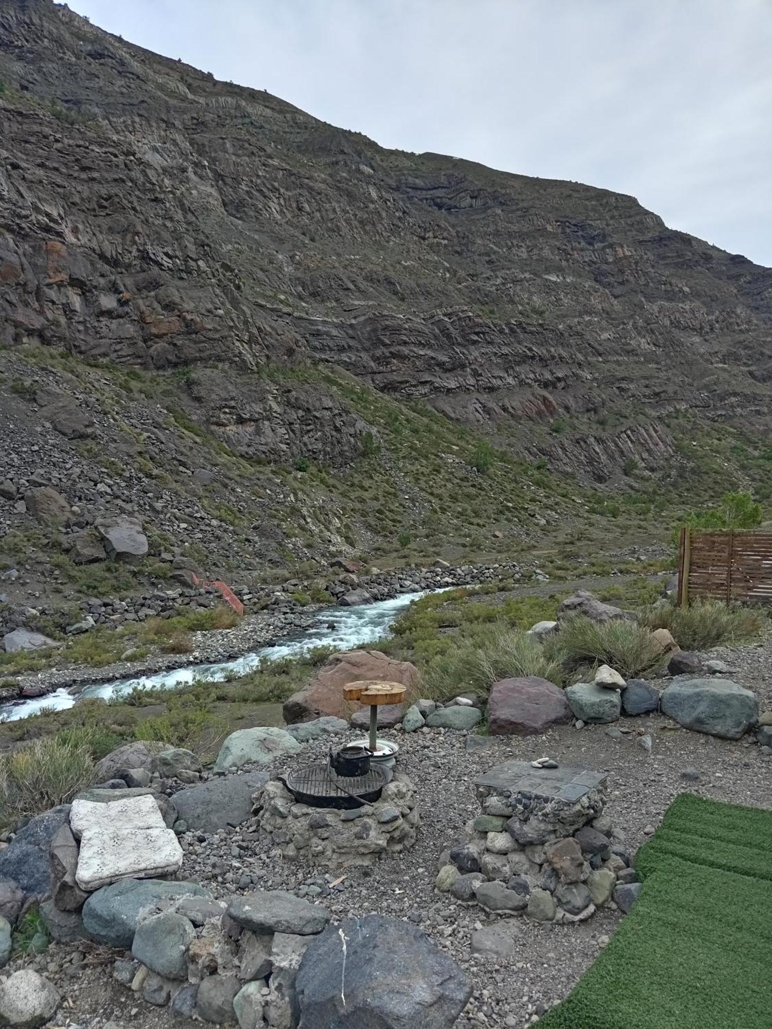 Refugios Rio Yeso Luxury tent *