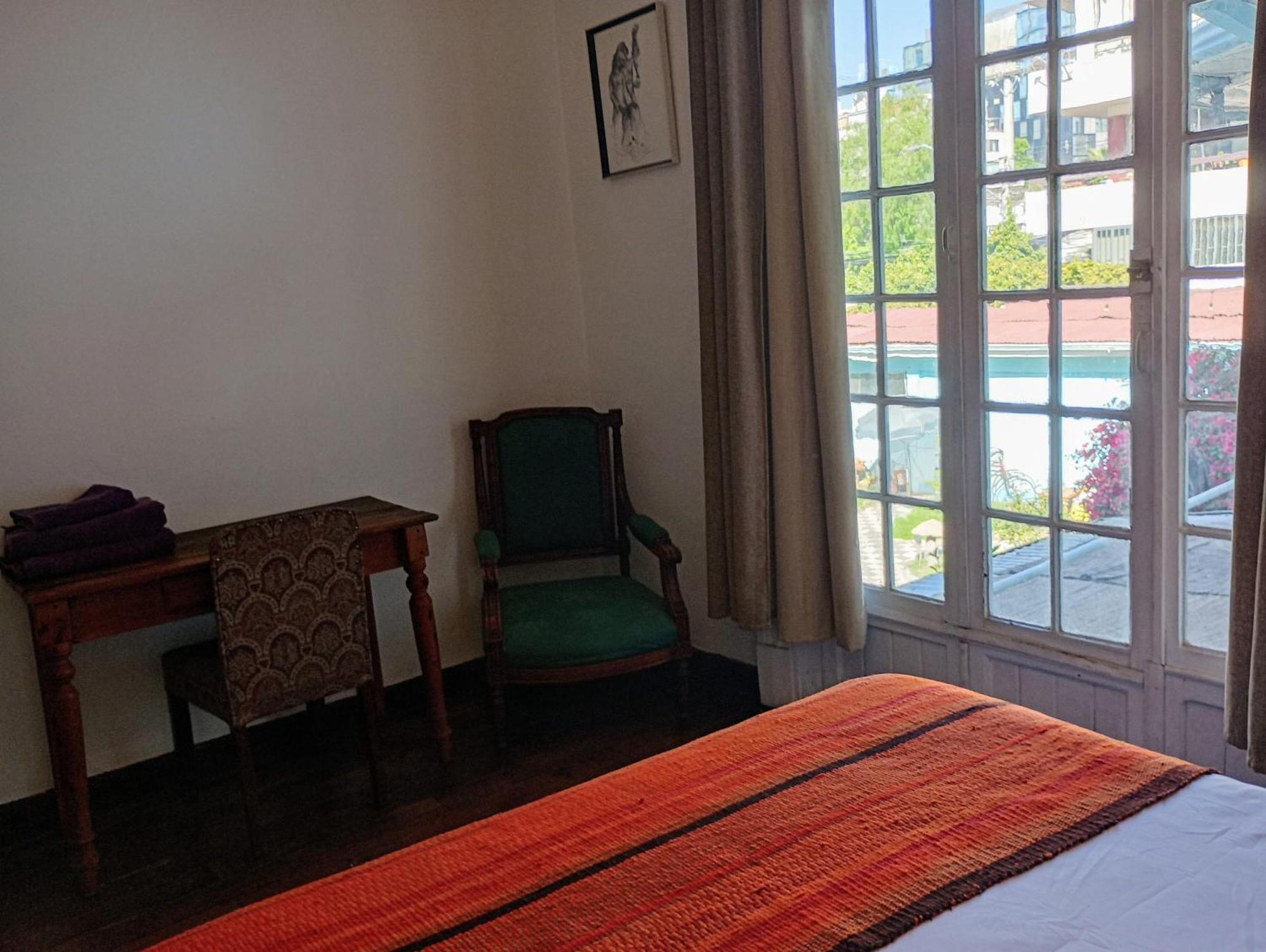 La Cascarona Homestay *