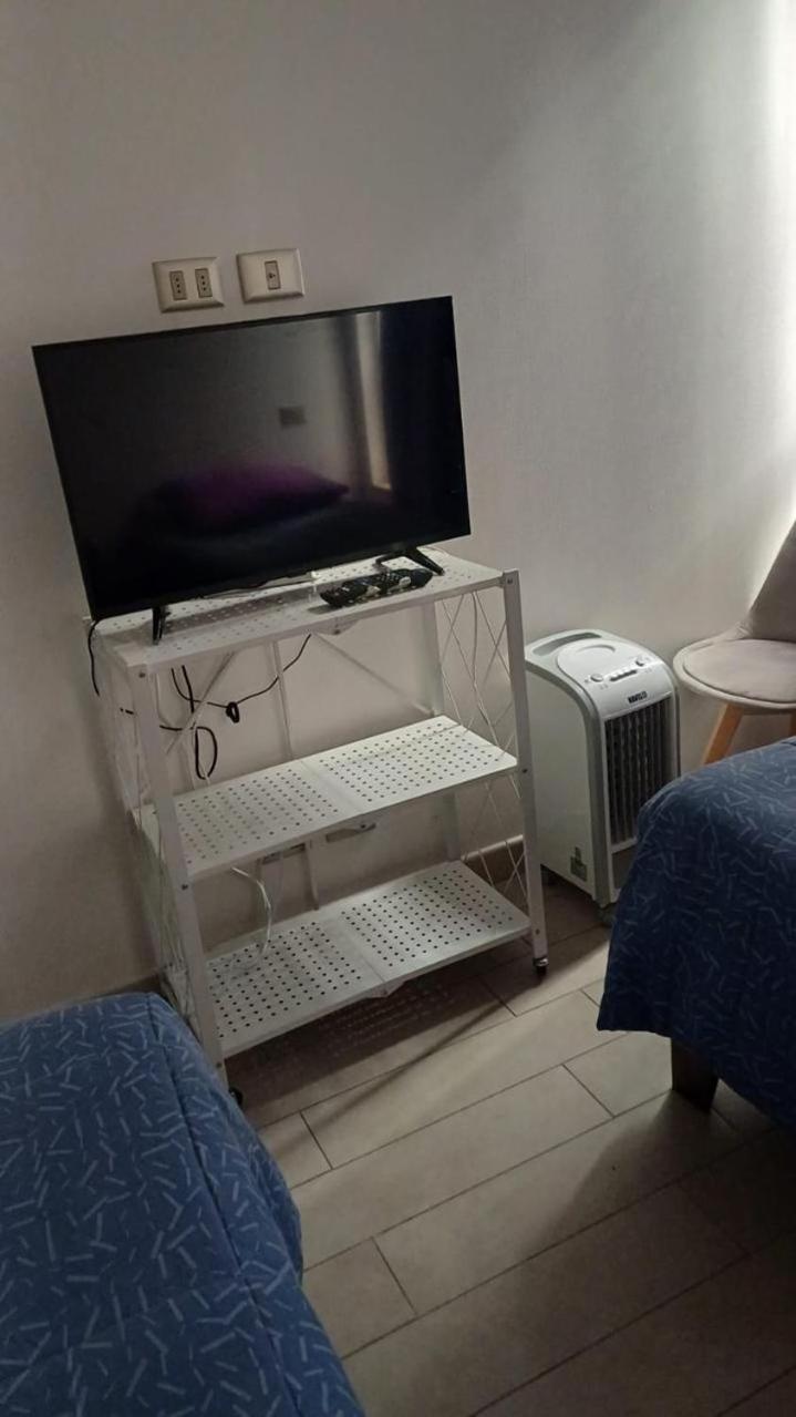Depto Por Dias Centro Con Estacionamiento Apartment *