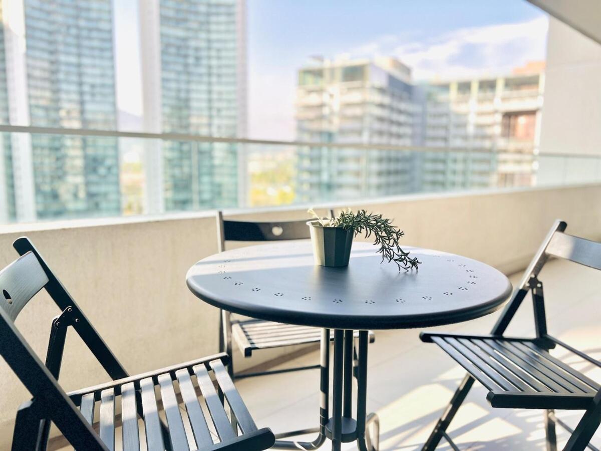 Estilo Y Comodidad A Pasos De Parque Arauco Apartamento Santiago de Chile
