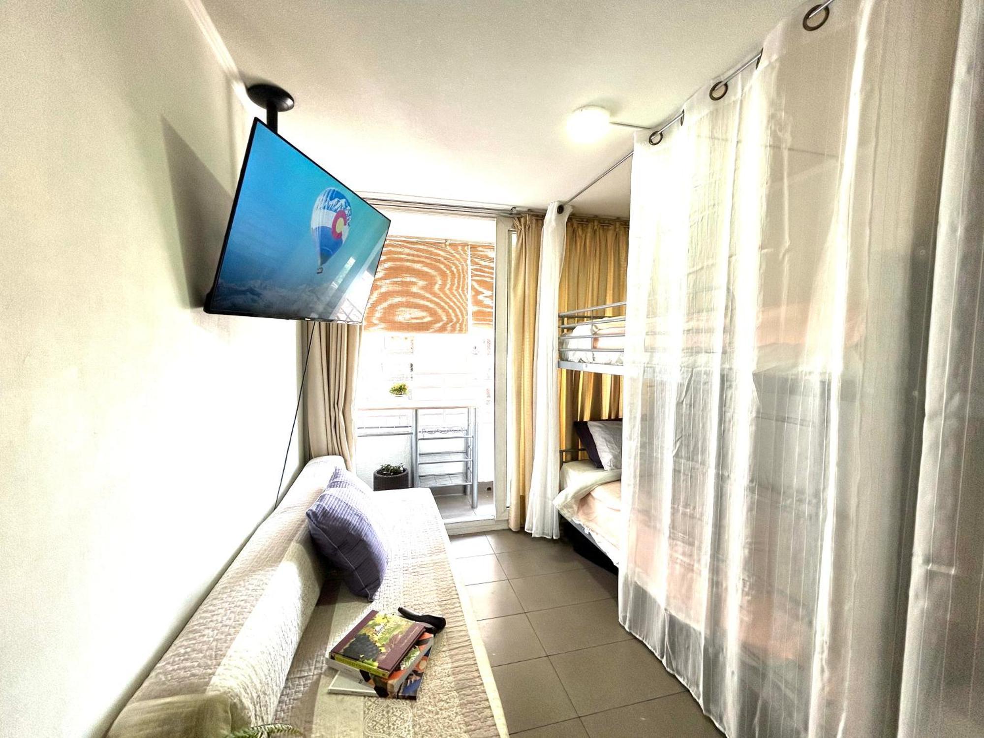 A23metromattafantasilandia Apartment