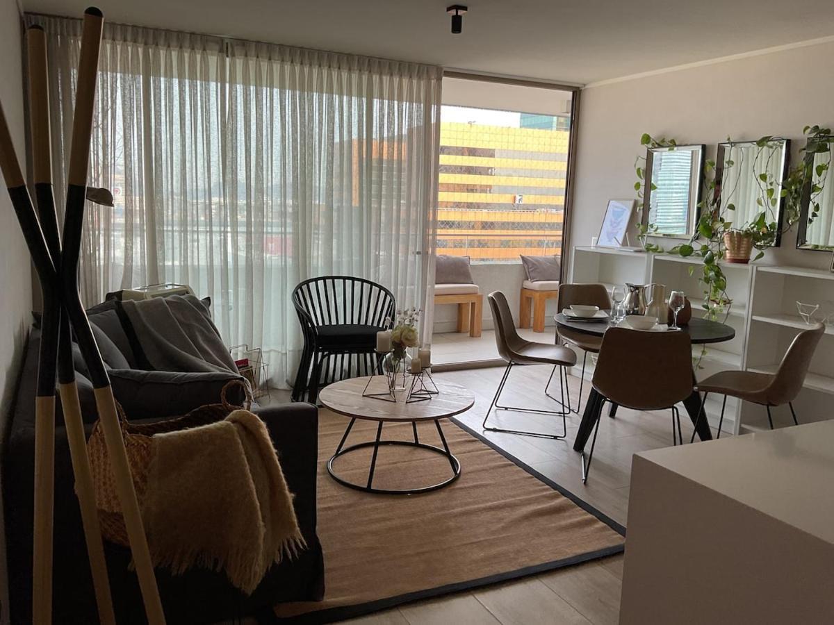Apartment Mejor Ubicacion! Cerca A Mall Parque Arauco, Wifi, Balcon