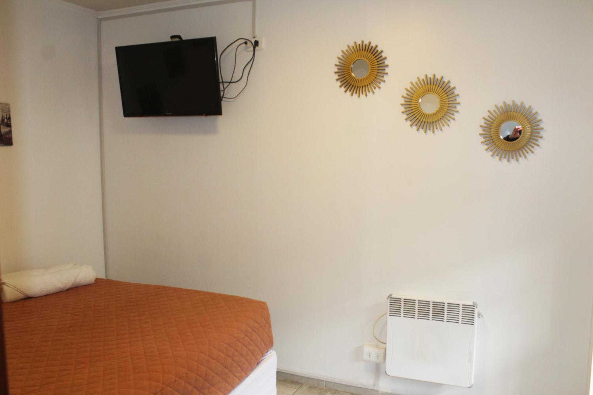 Nhà trọ Departamento Privado A 4 Kilometros Del Aeropuerto Santiago